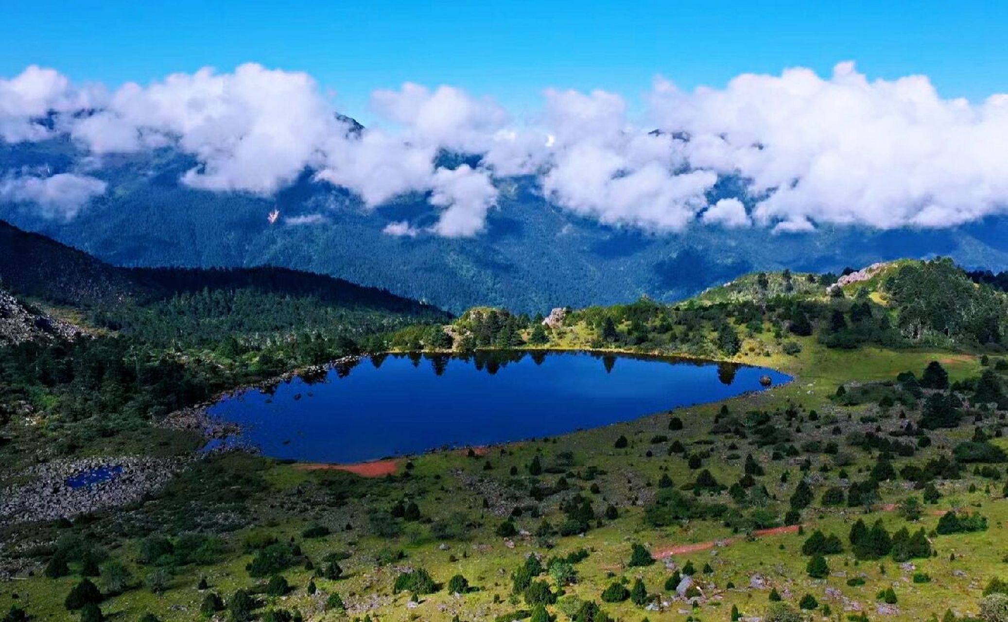 每周一山丨不舍公开,甘洛冷门唯美徒步路线 97凉山州甘洛县有一条
