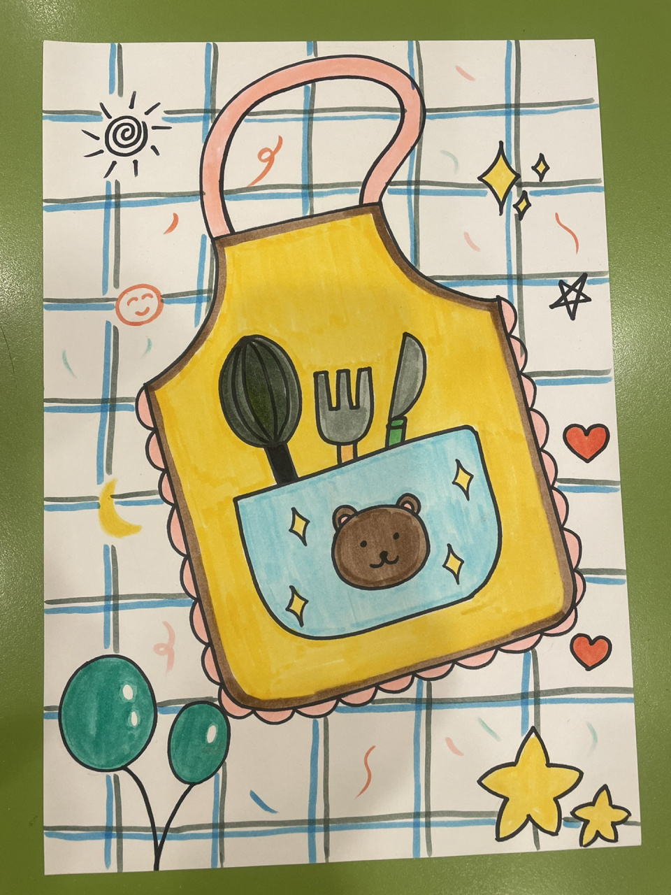 启蒙儿童创意画《妈妈的新围裙》 原创作品