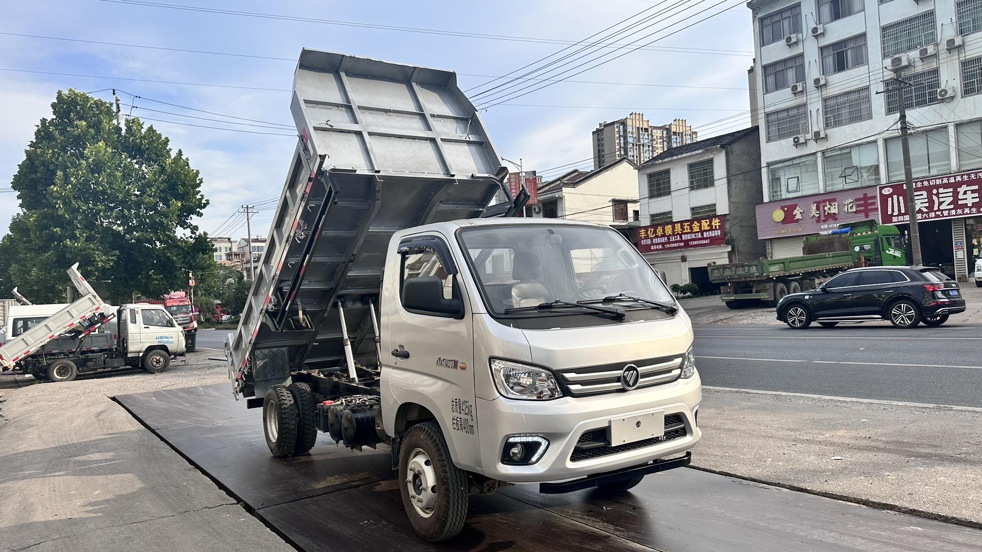 福田490小型自卸车图片