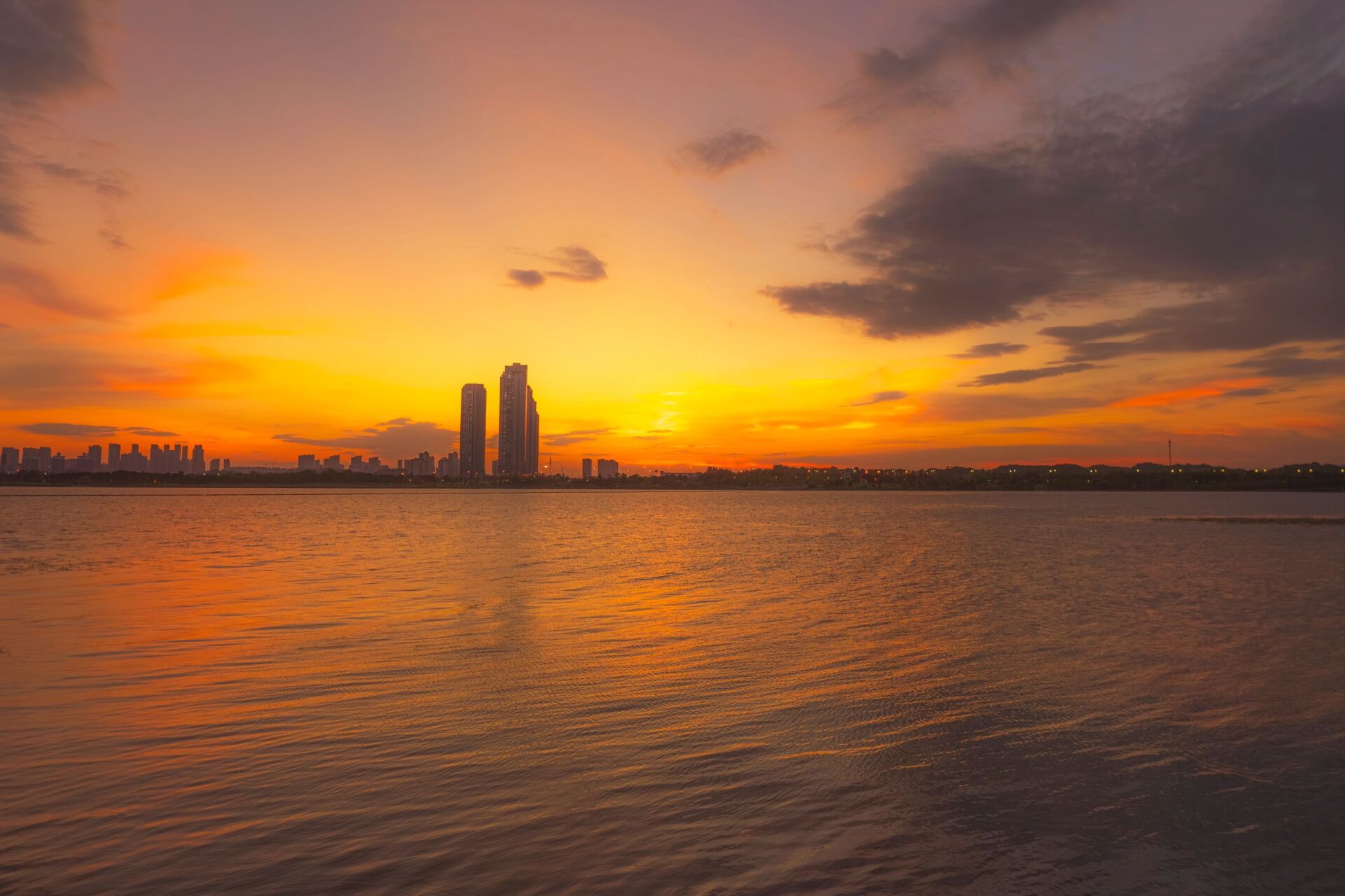 长沙松雅湖·绝美沙滩日落 如果赶不上凌晨五点多的日出, 那不妨来