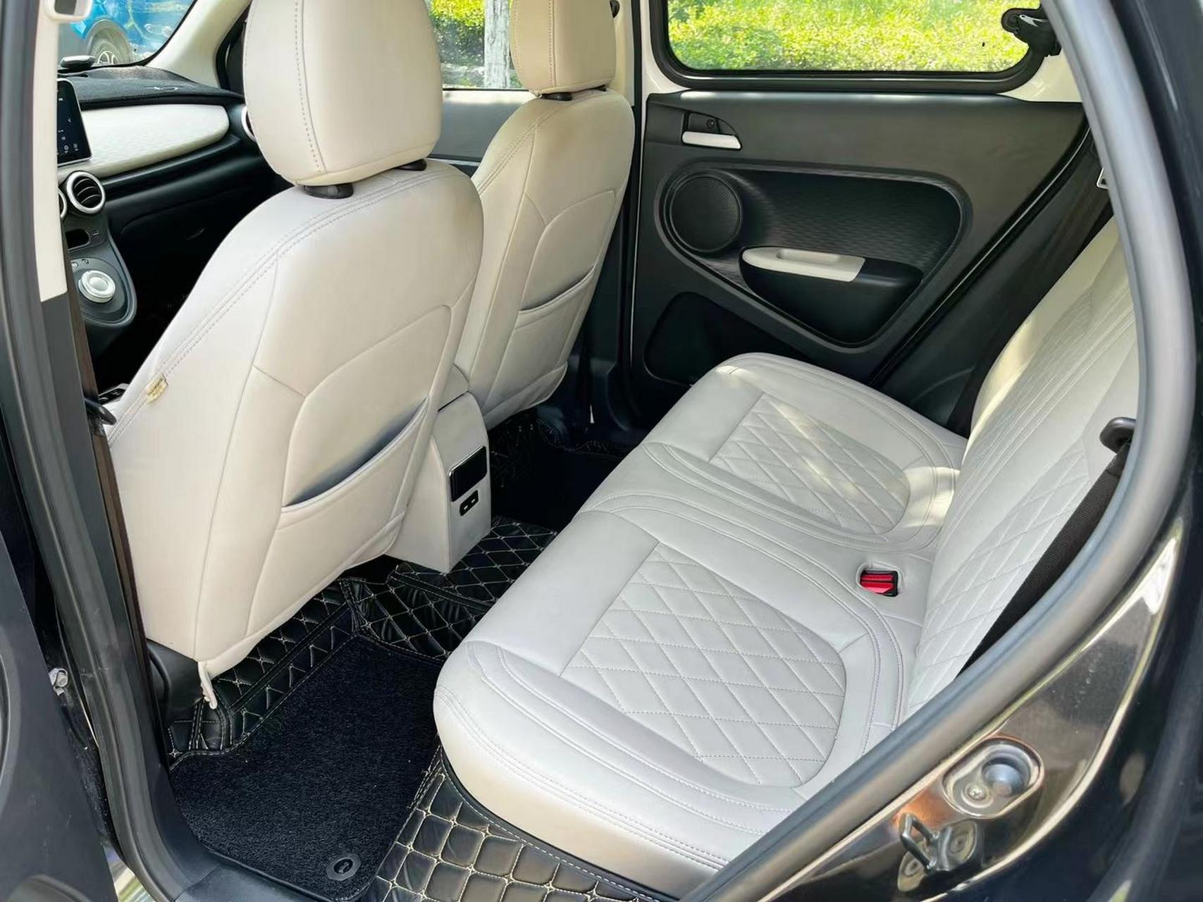 20年底欧拉黑猫  续航351km  顶配 2.