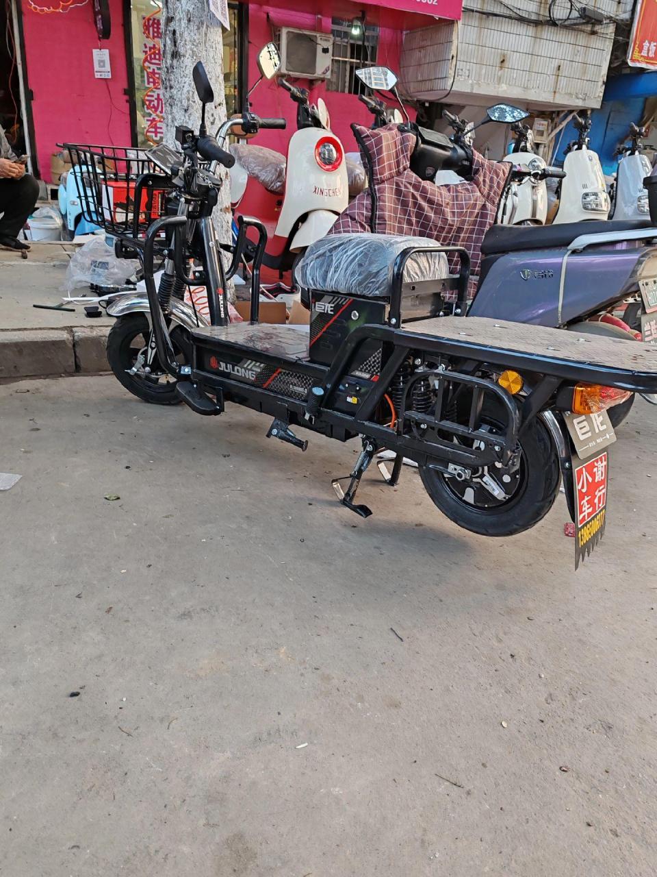 巨龙载重王装六块32跑的远,动力杠杠的,不挣钱也卖,要的就是士气