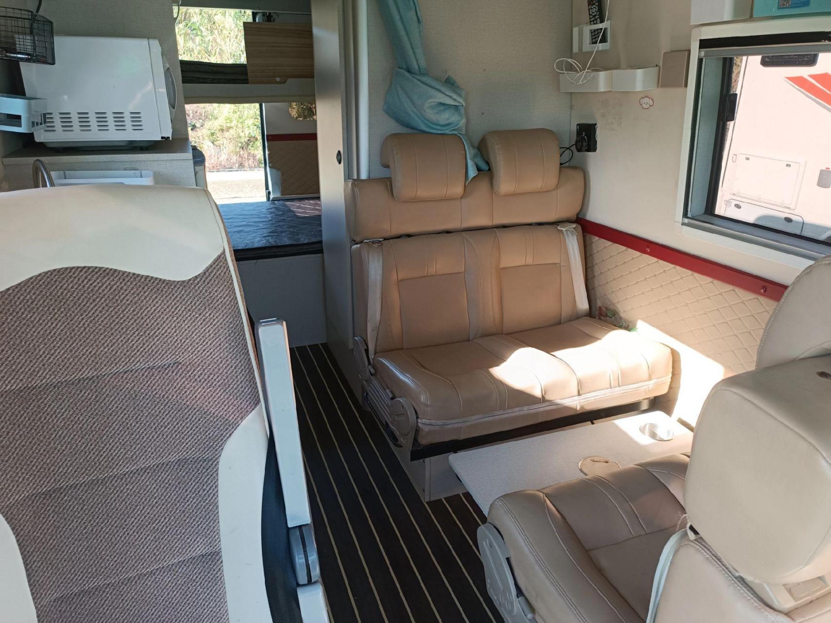 五菱s200,b型房车.2021年2月上牌,行驶30000多公里,2.