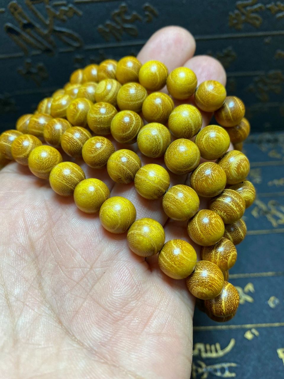 柘木手串,你喜欢哪个?