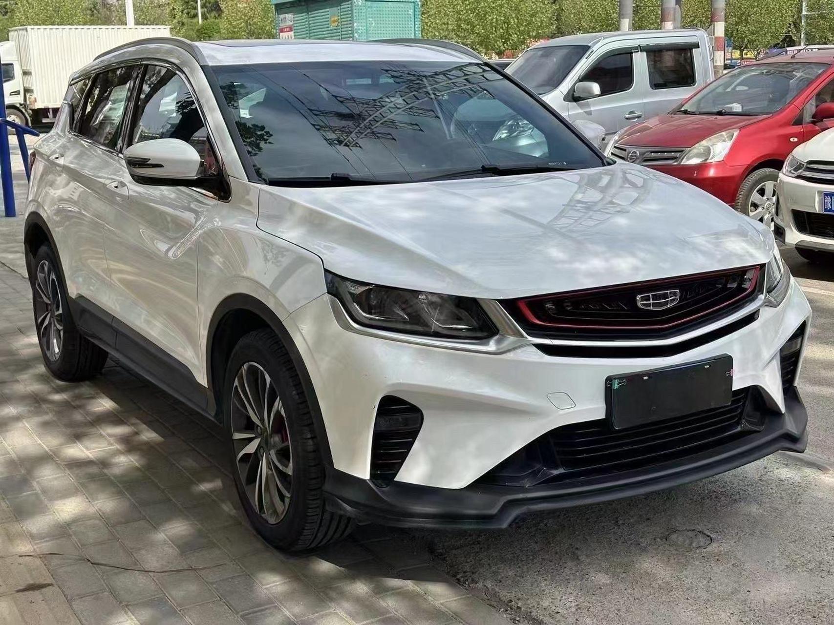 5t自动游侠版,5万公里原版原漆,全景天窗电动座椅!价格不高4万多!