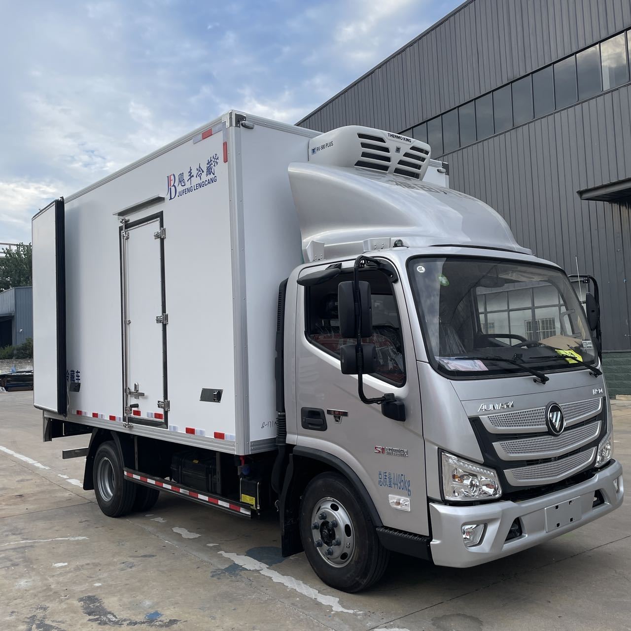 国六福田欧马可s1宽体 整车型号:bj5088xlc