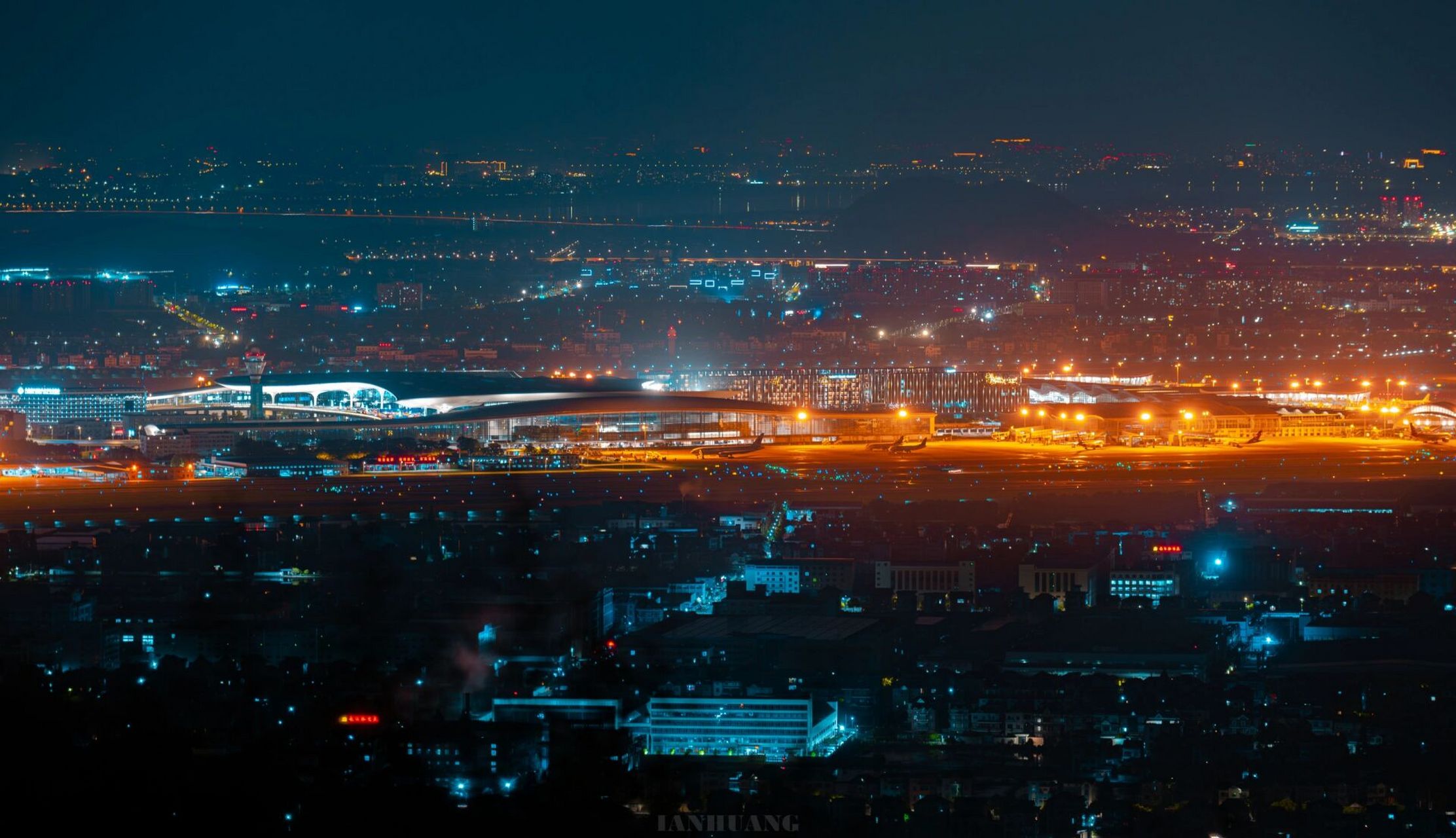 温州龙湾机场夜景图片图片
