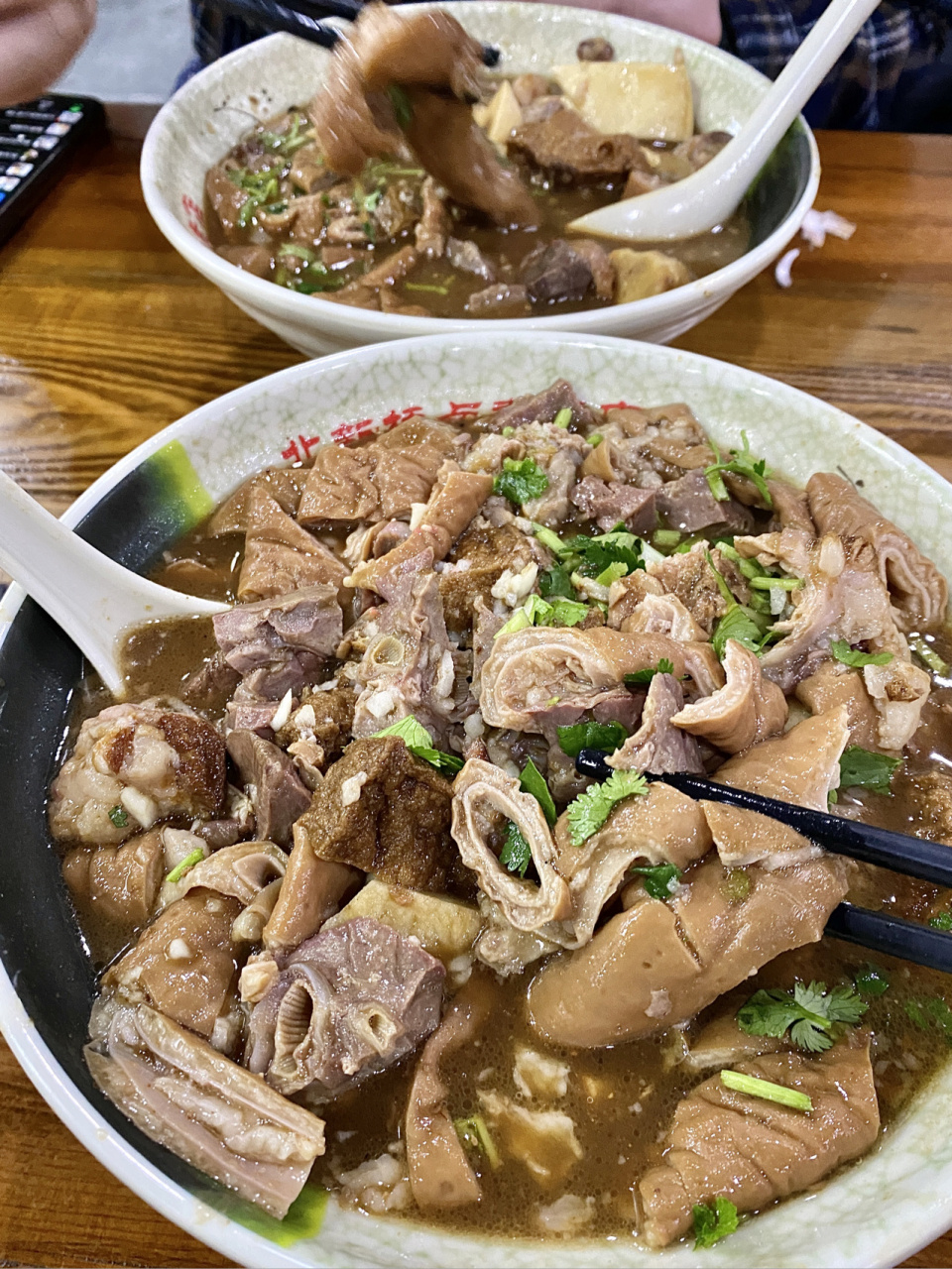 北新桥卤煮老字号92老北京小吃就好这一口!