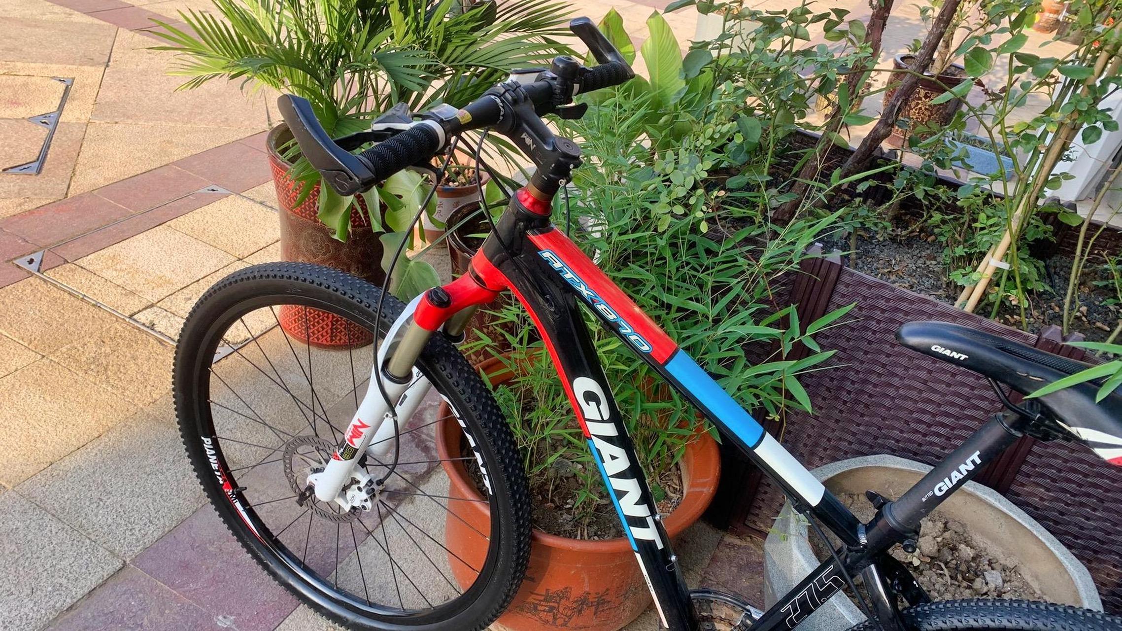 捷安特atx870.27速油刹,1798元.让骑行成为一种生活 总有一款适合你