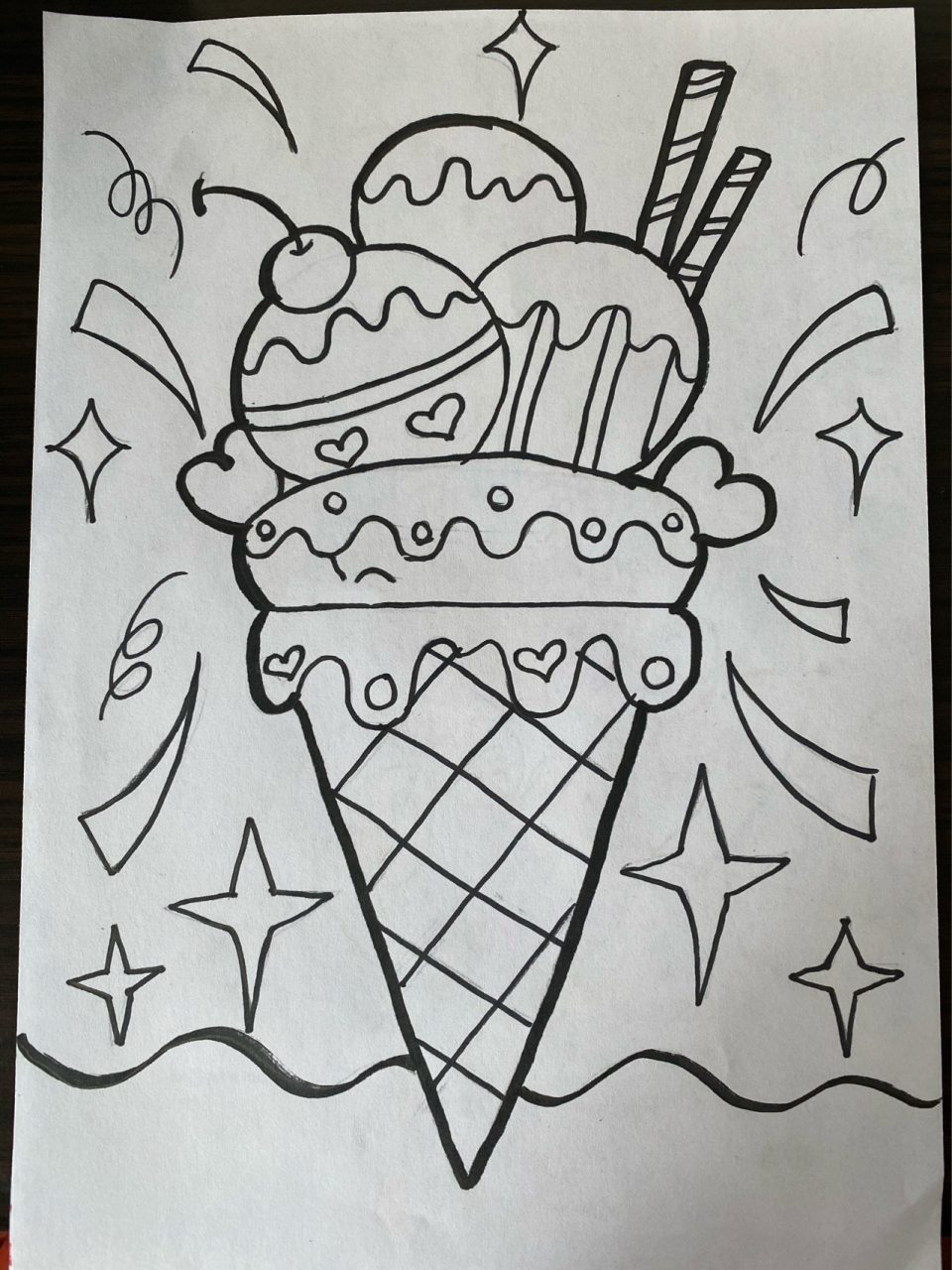 儿童画《美味冰淇淋》 夏天快到了   快把美味的冰