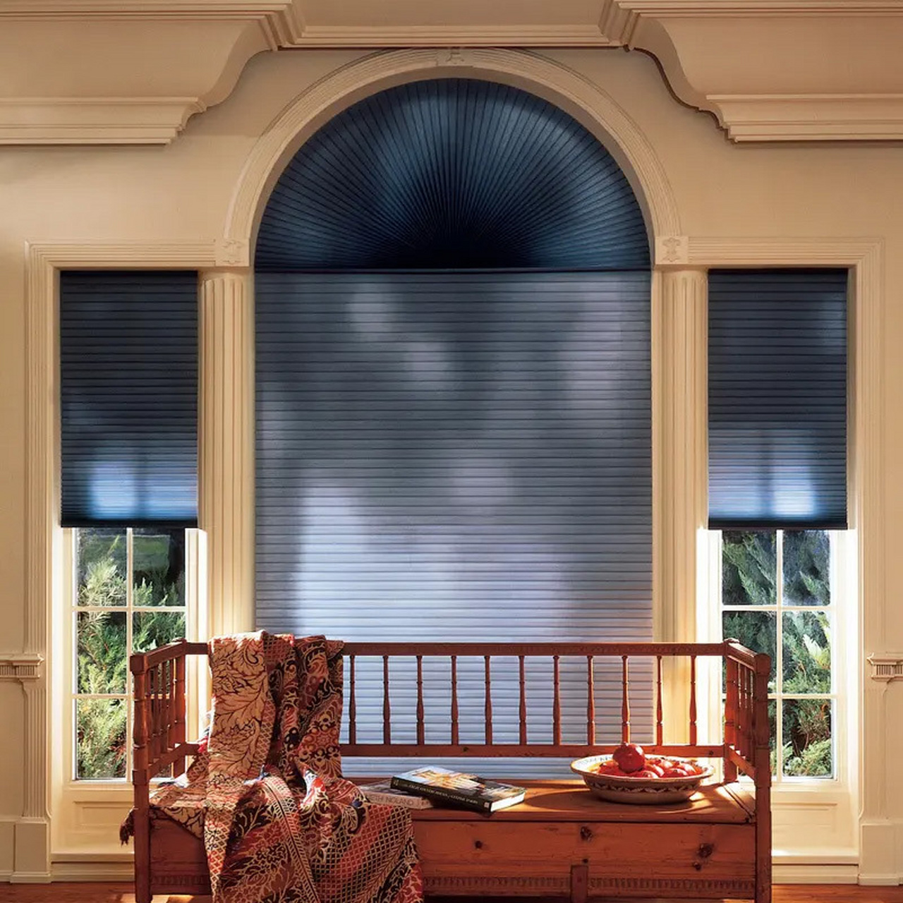 蜂巢帘——异形窗解决方案.