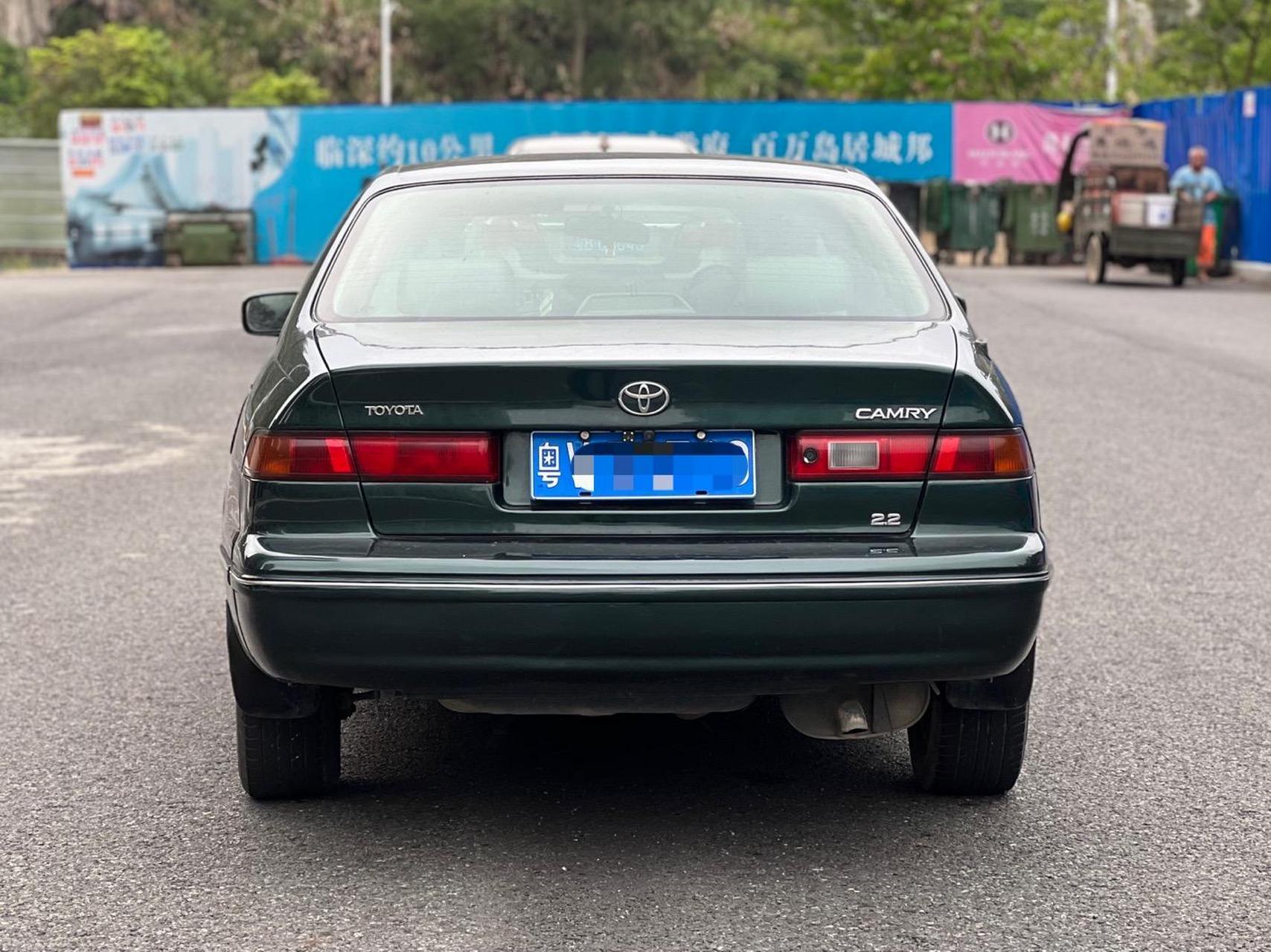 进口丰田佳美 2.