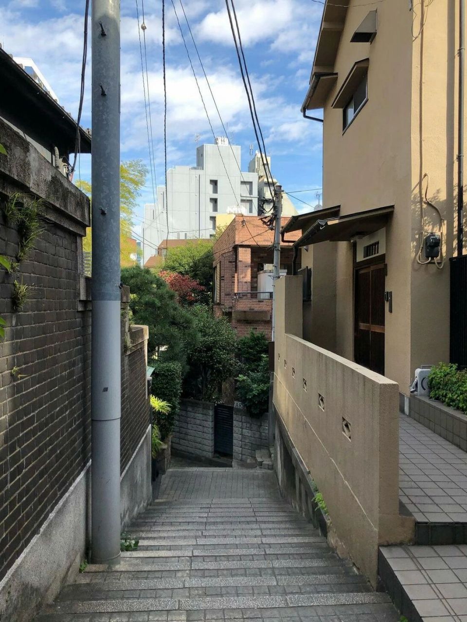 「这条街」号称东京小巴黎·神乐坂 #东京 最法国的地方:#神乐坂 神乐