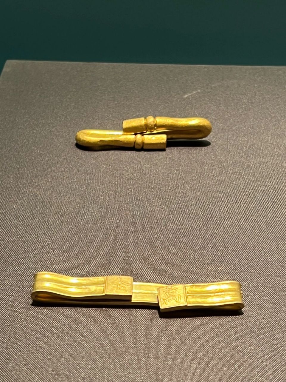 江口沉银 值得看 江口沉银:位于四川眉山市彭山区江口镇的岷江河道内