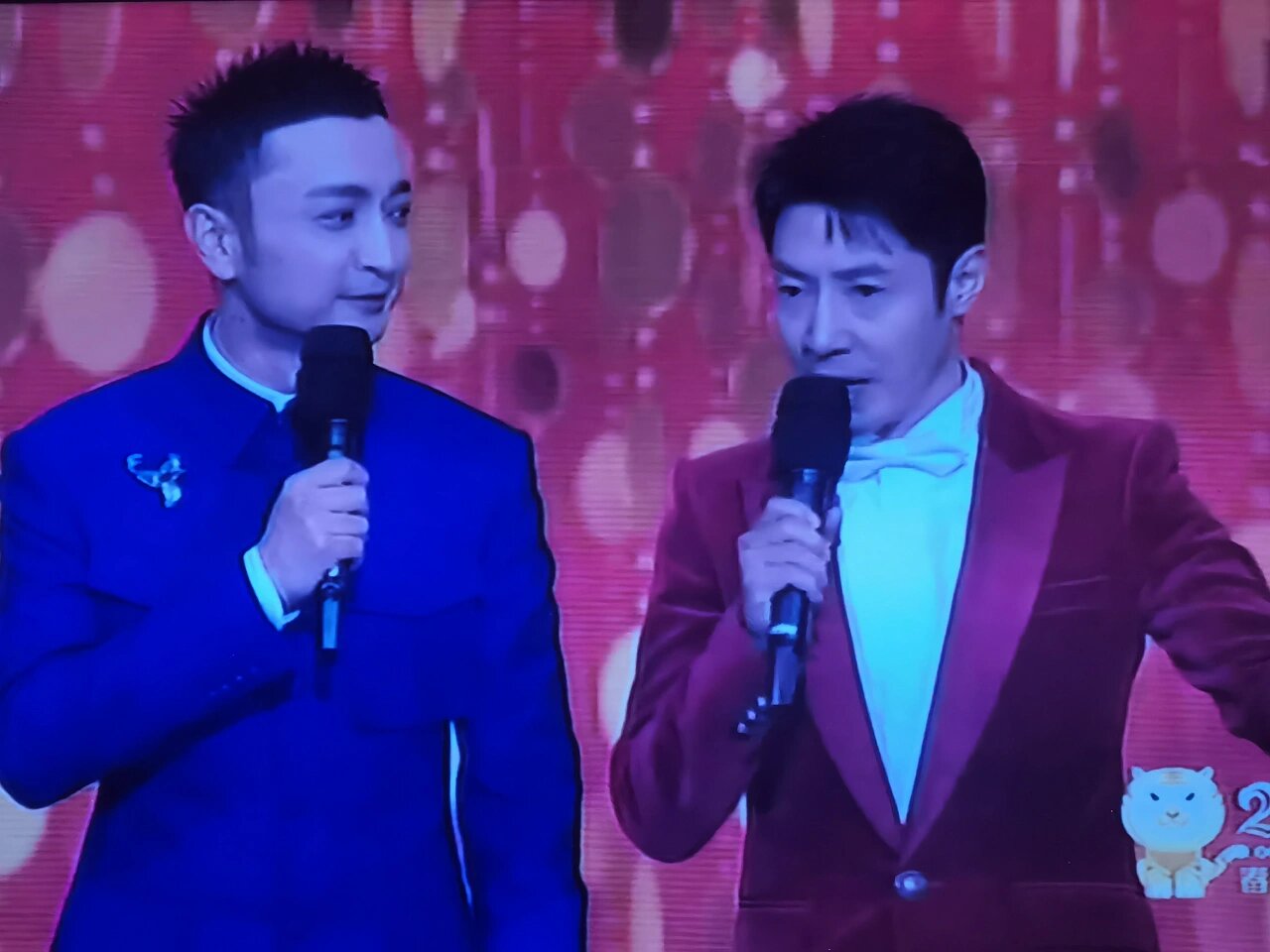 小尼和小撒的身高