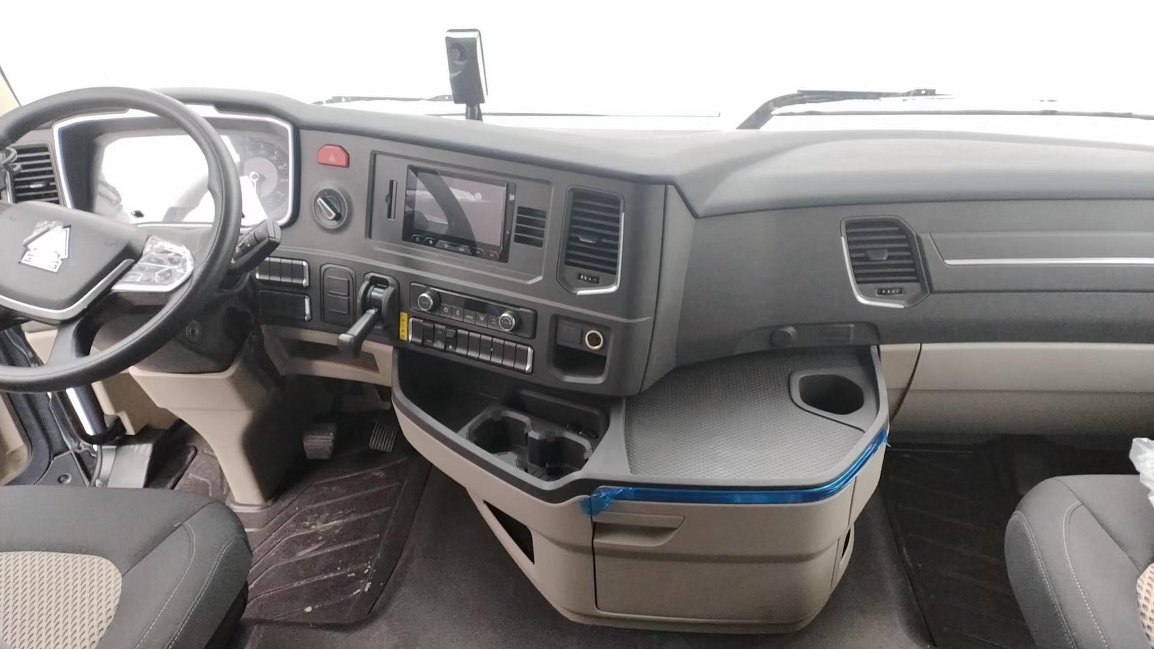 豪沃麦克斯290马力,六米八冷藏车,价格嘎嘎给力,仅此一台