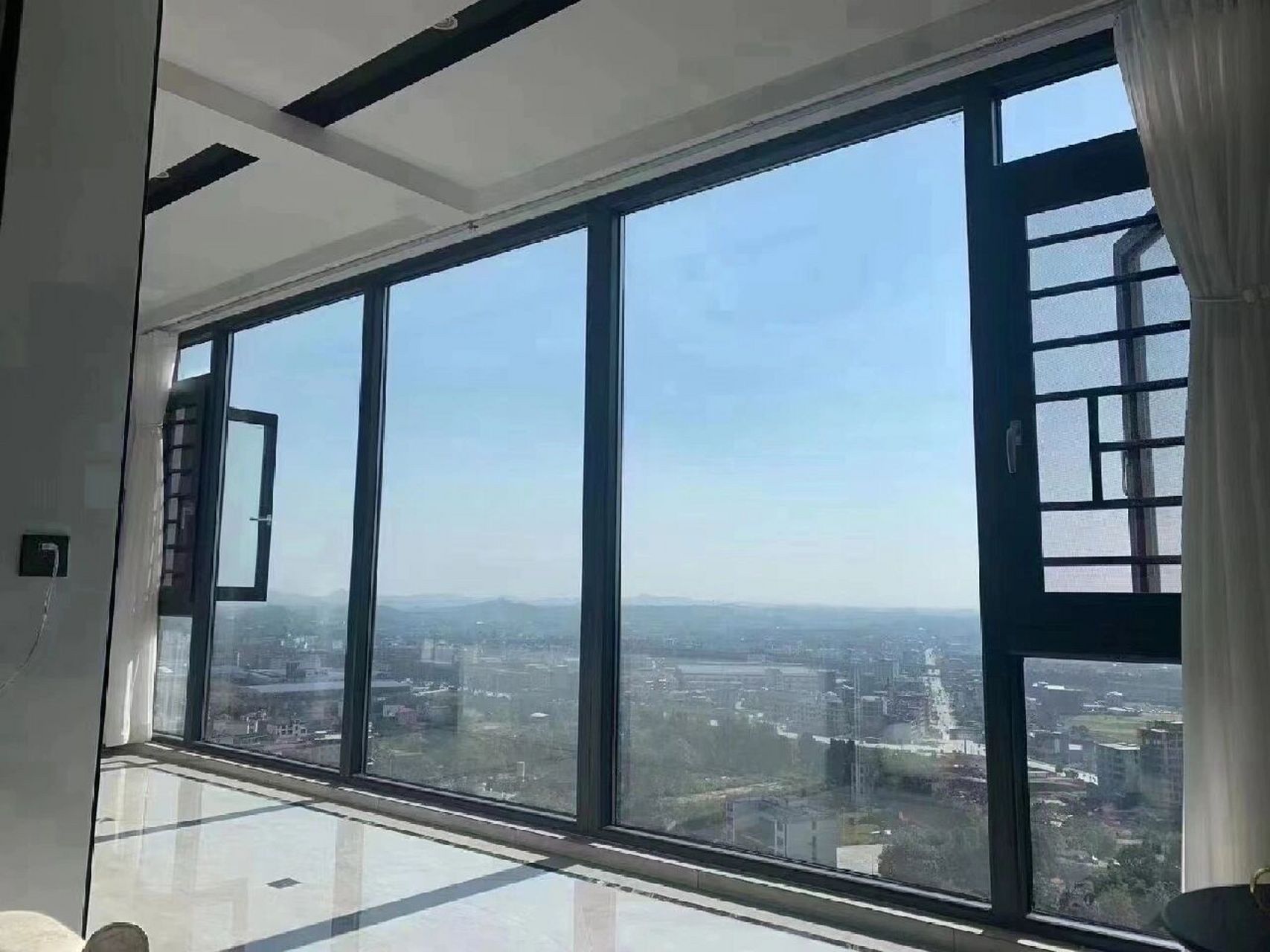 振升铝材-杓筑未来 振升铝材-有着独特的致密氧化膜保护,使型材高标准