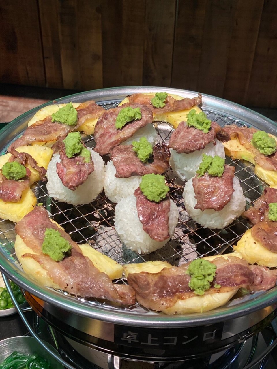 鲜山葵烤肉吼吼吃啊!