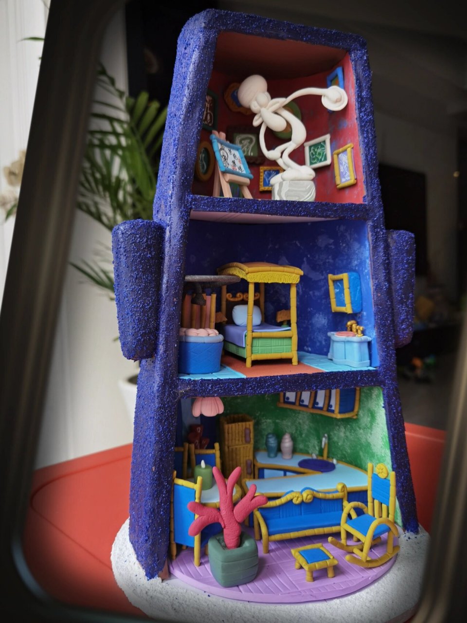 粘土:章鱼哥的房子(内有乾坤) 老板对章鱼哥的家情有独钟,不仅要还原