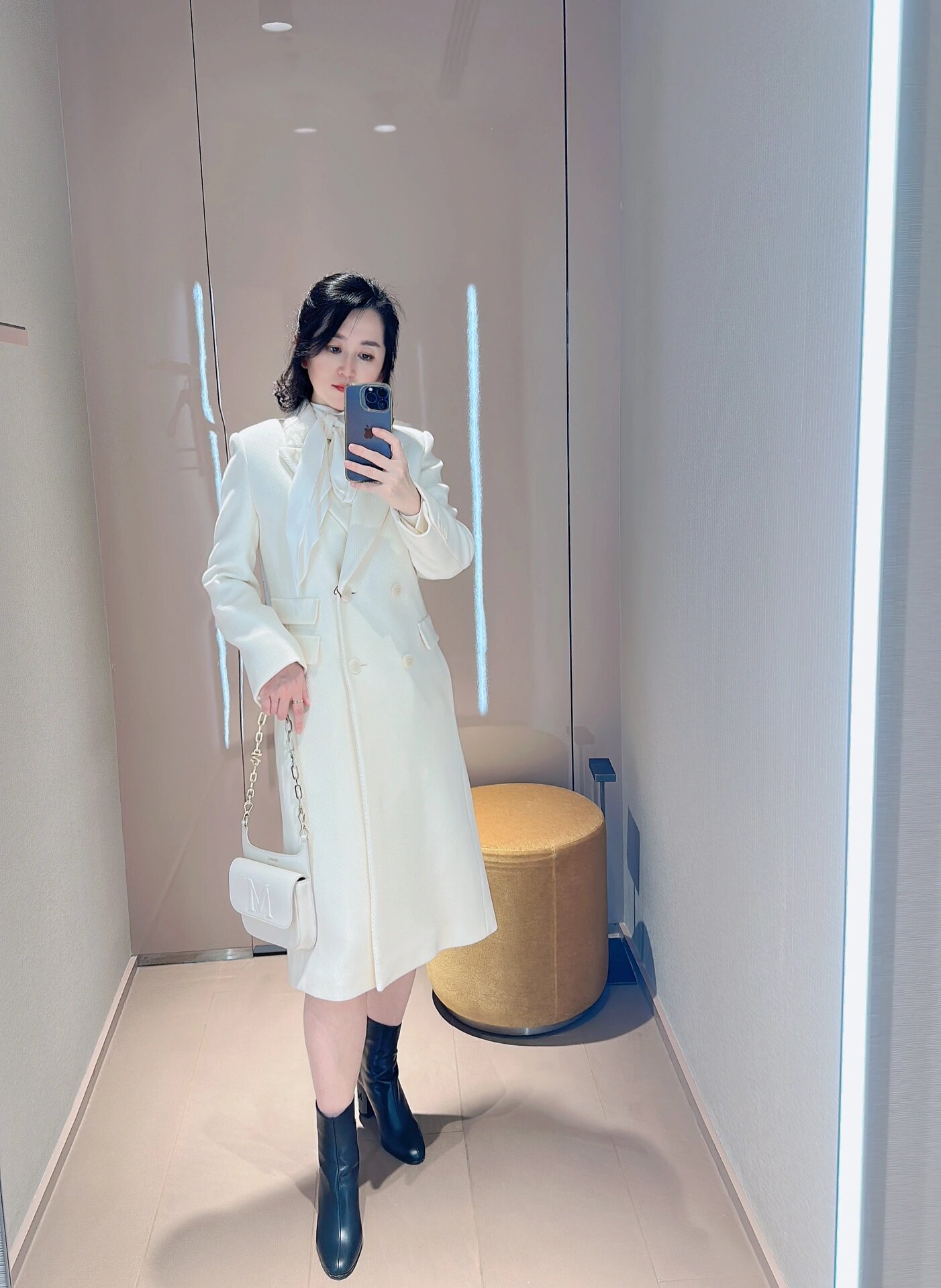 maxmara studio系列骑士版白色大衣