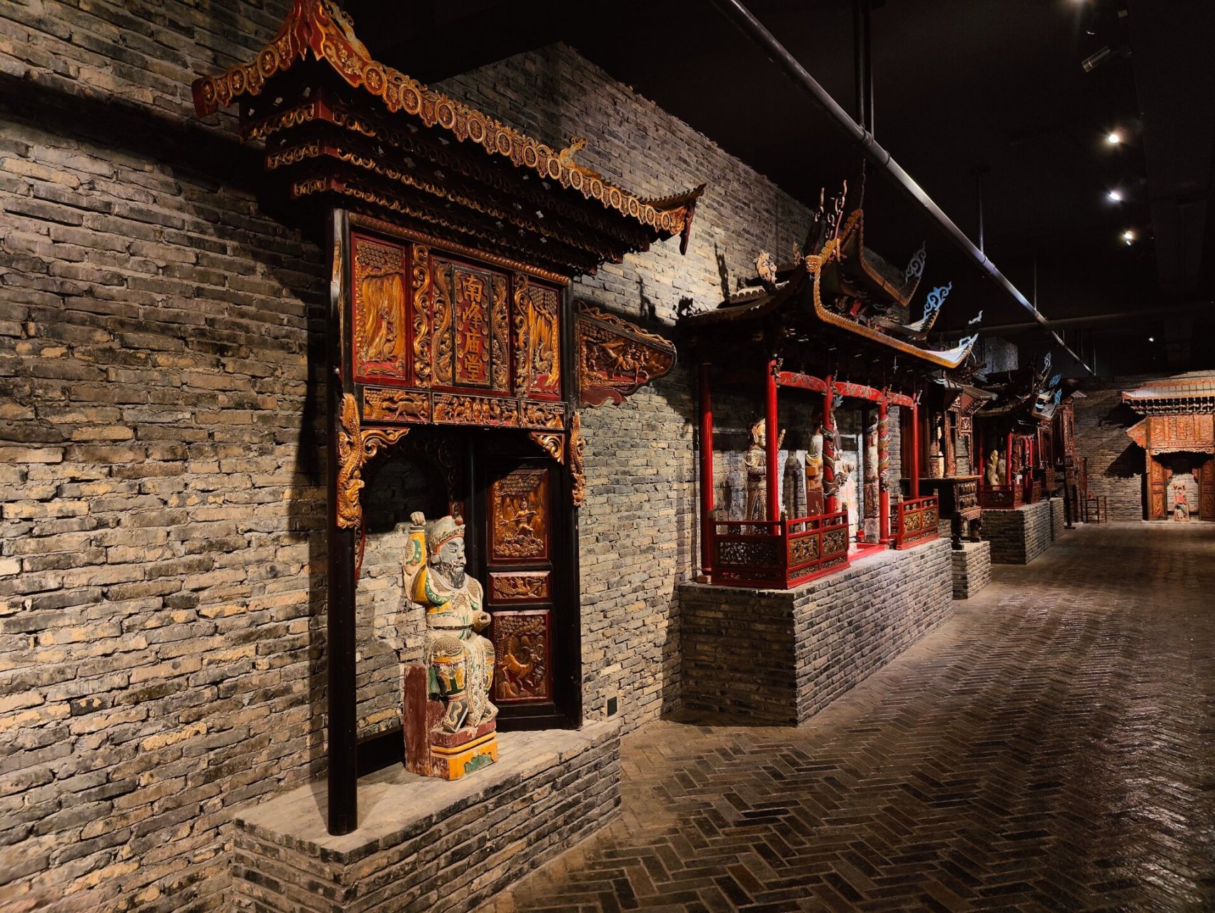 苏州六悦博物館 魚: 黎里古镇 美籍人收藏家杜维明先生 13000平方展厅