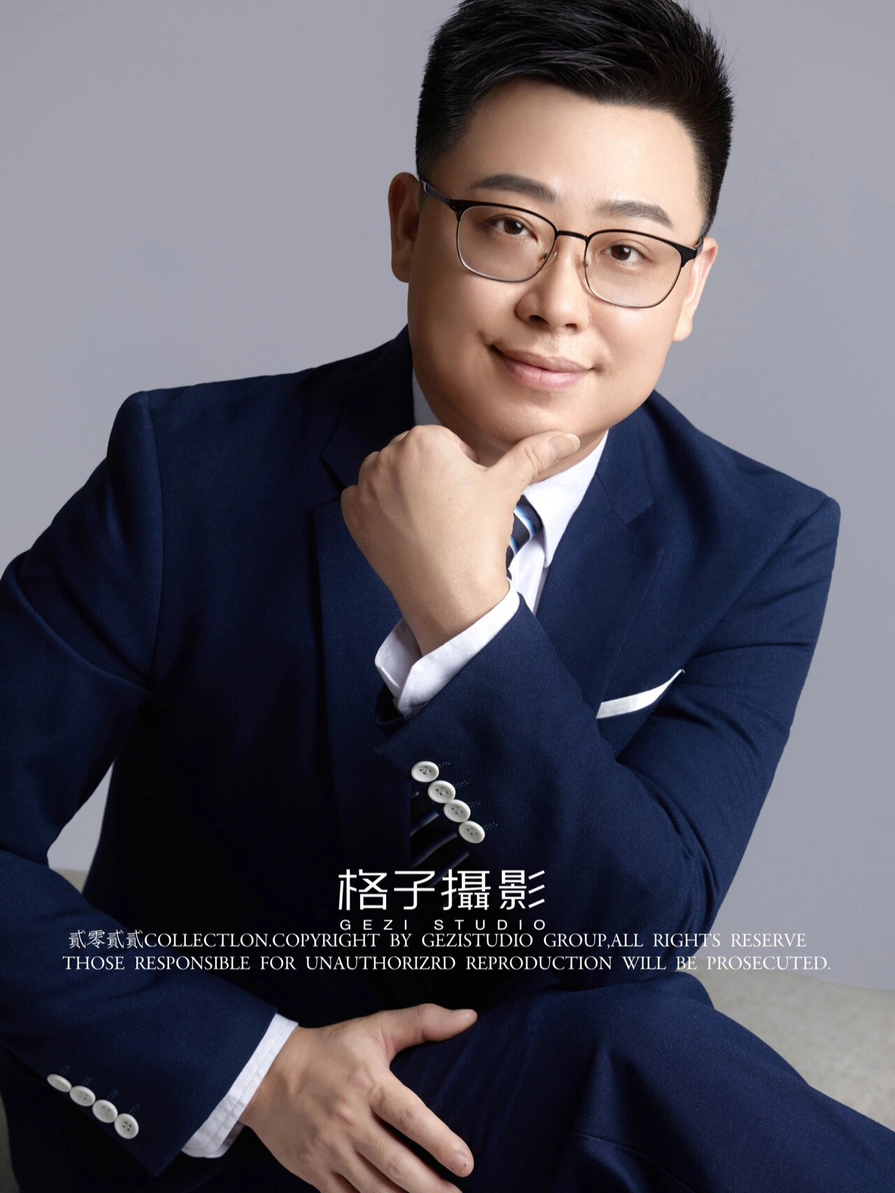 优秀的男士企业家形象照📷