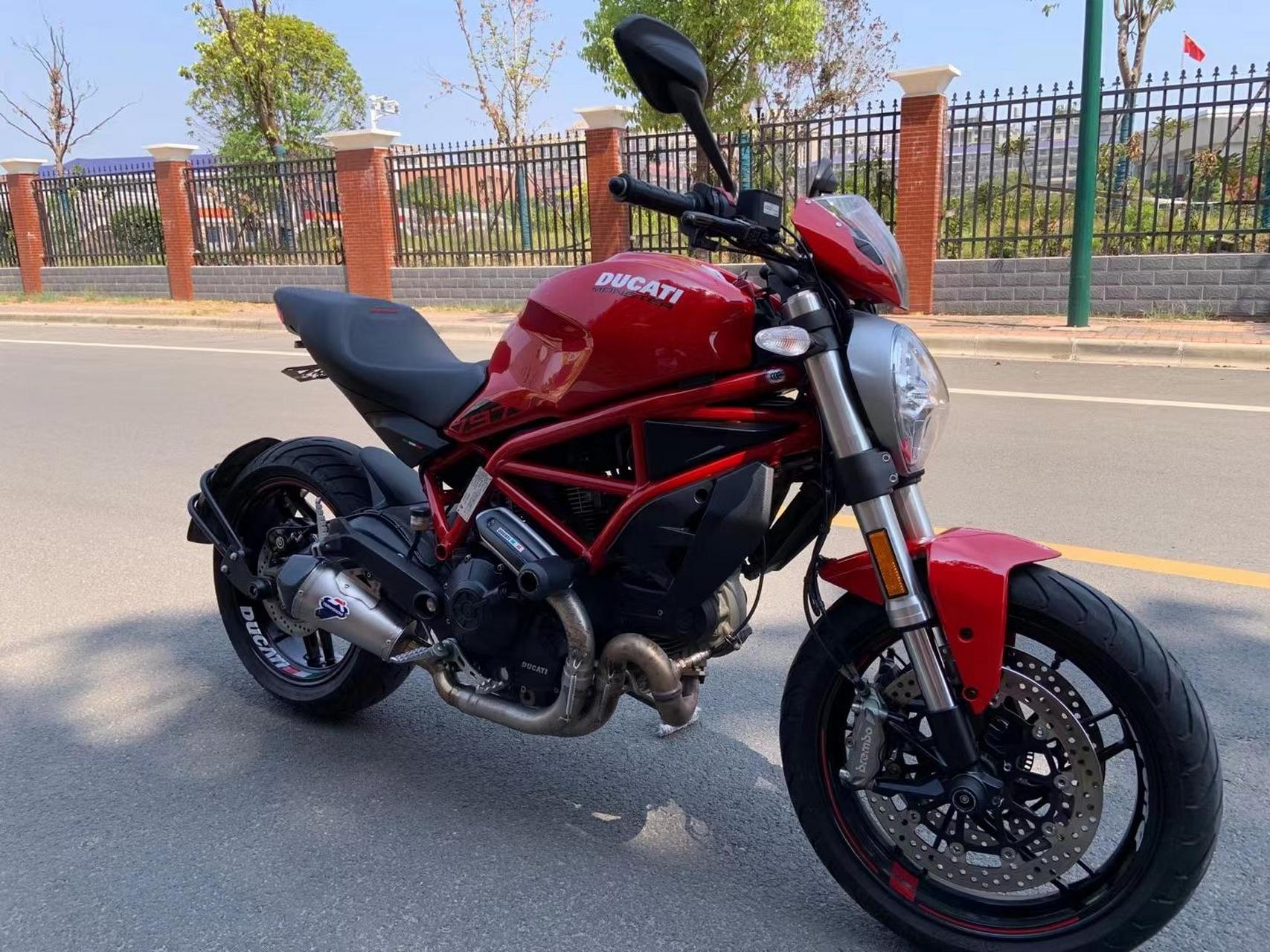20年大茂进口杜卡迪797长沙牌随时过户,随时看车,成色嘎嘎新,改装,短