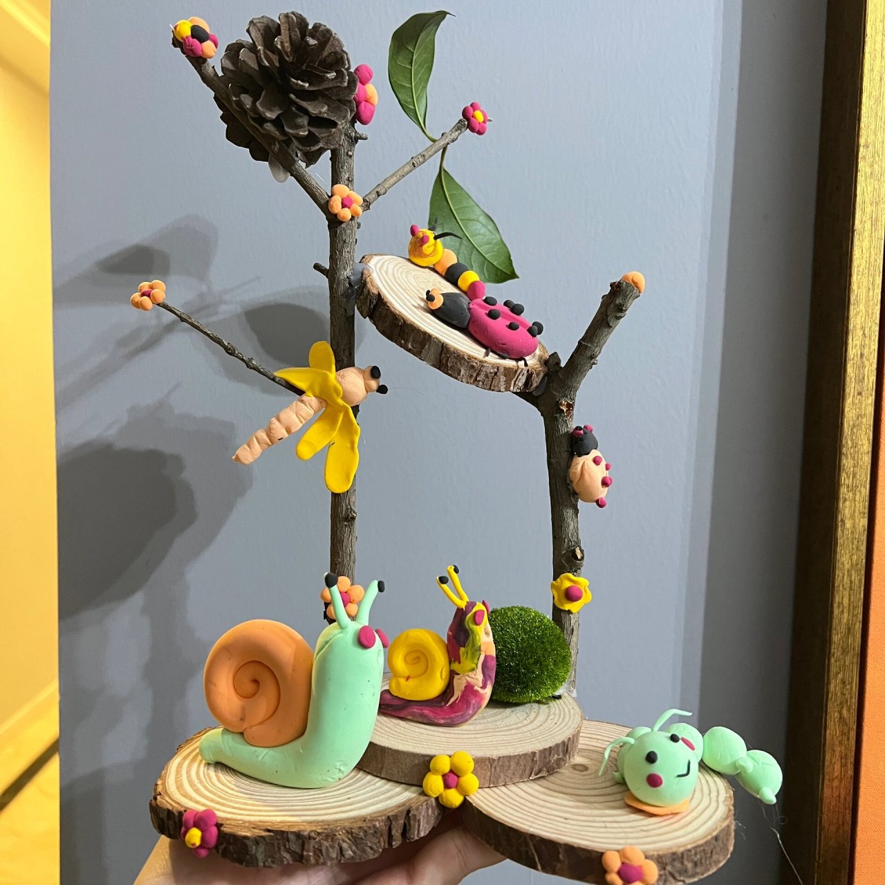 幼儿园环创手工昆虫世界 超轻粘土 春天颜色