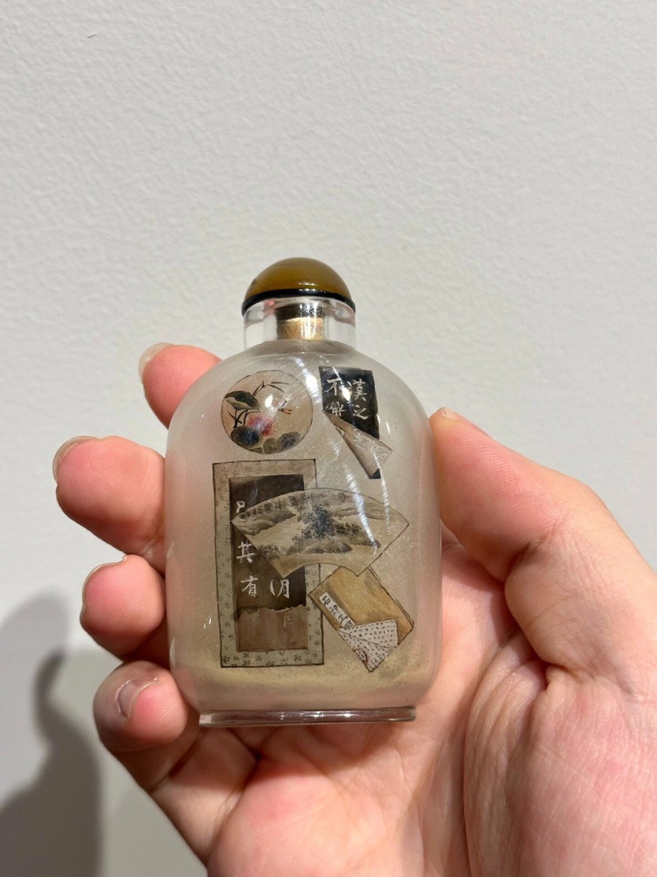 清 马少宣玻璃八破图内画鼻烟壶 清 马少宣玻璃八破图内画鼻烟壶