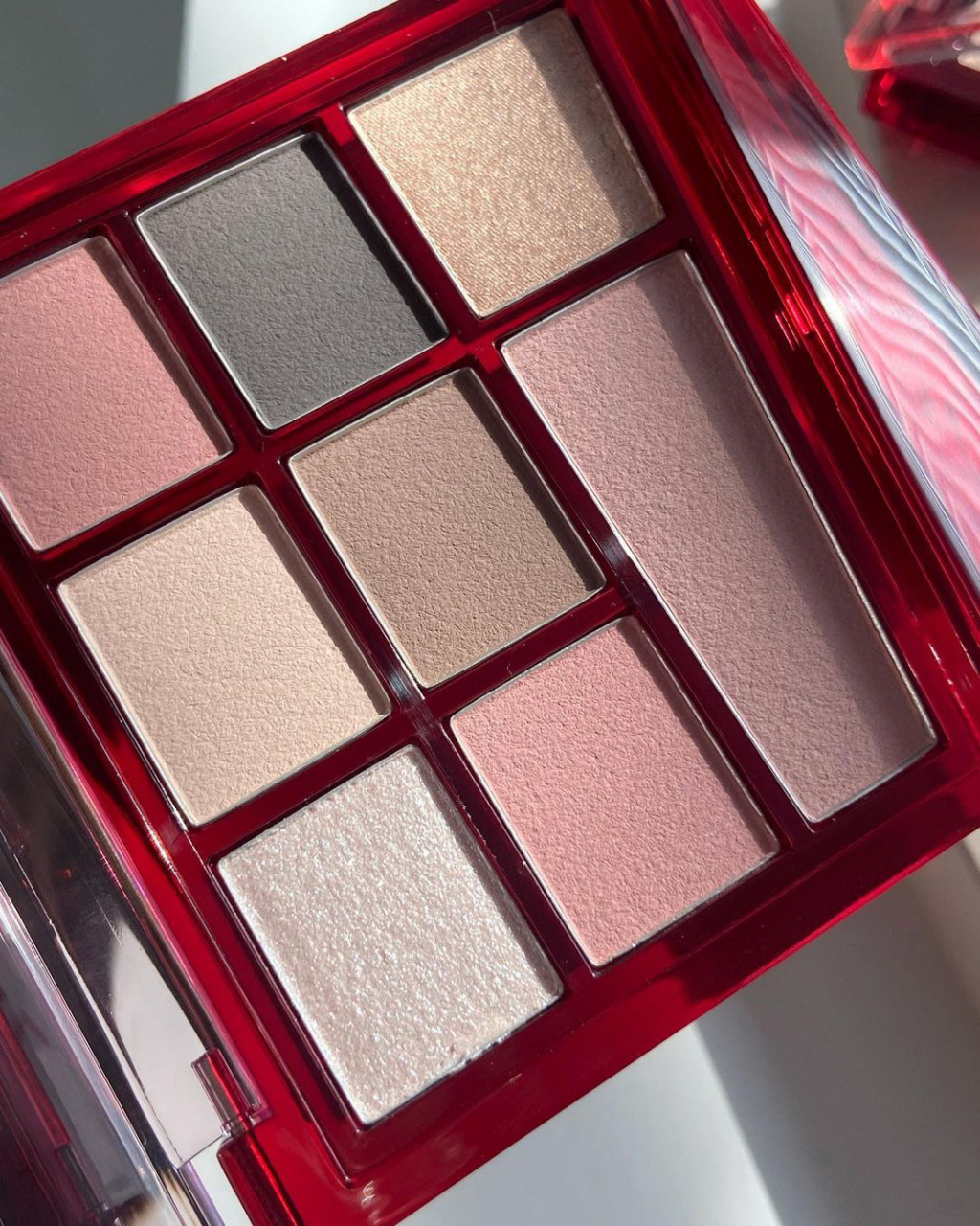 9693espoir 新品眼影盘首发 #韩国化妆品# #新品# #被种草就下单