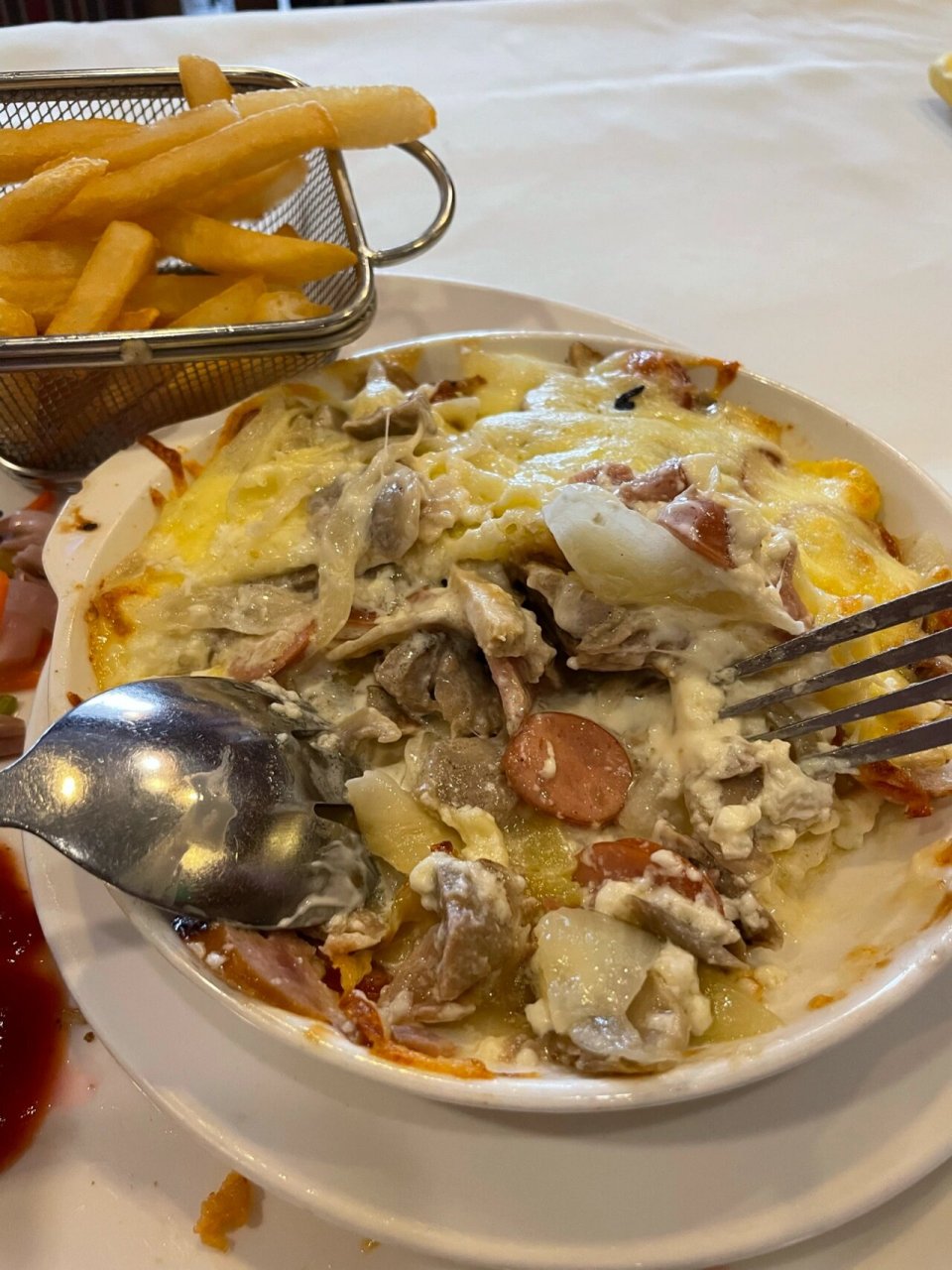 老井餐厅·使馆边上的北京最佳俄餐92 【老井俄式餐厅】 98地点