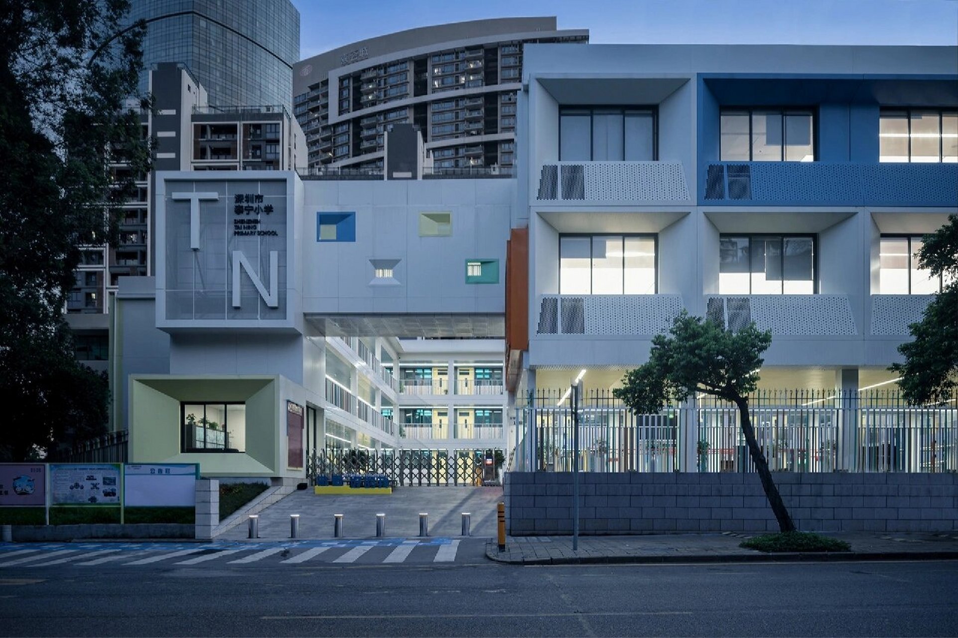 建筑摄影-深圳泰宁小学 项目:深圳泰宁小学 设计:广州图岸工作室 摄影