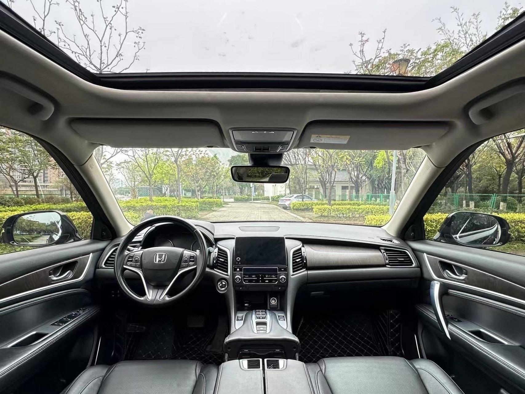 新货上架2021年本田冠道2.0t 370turbo四驱尊享版 行使6.