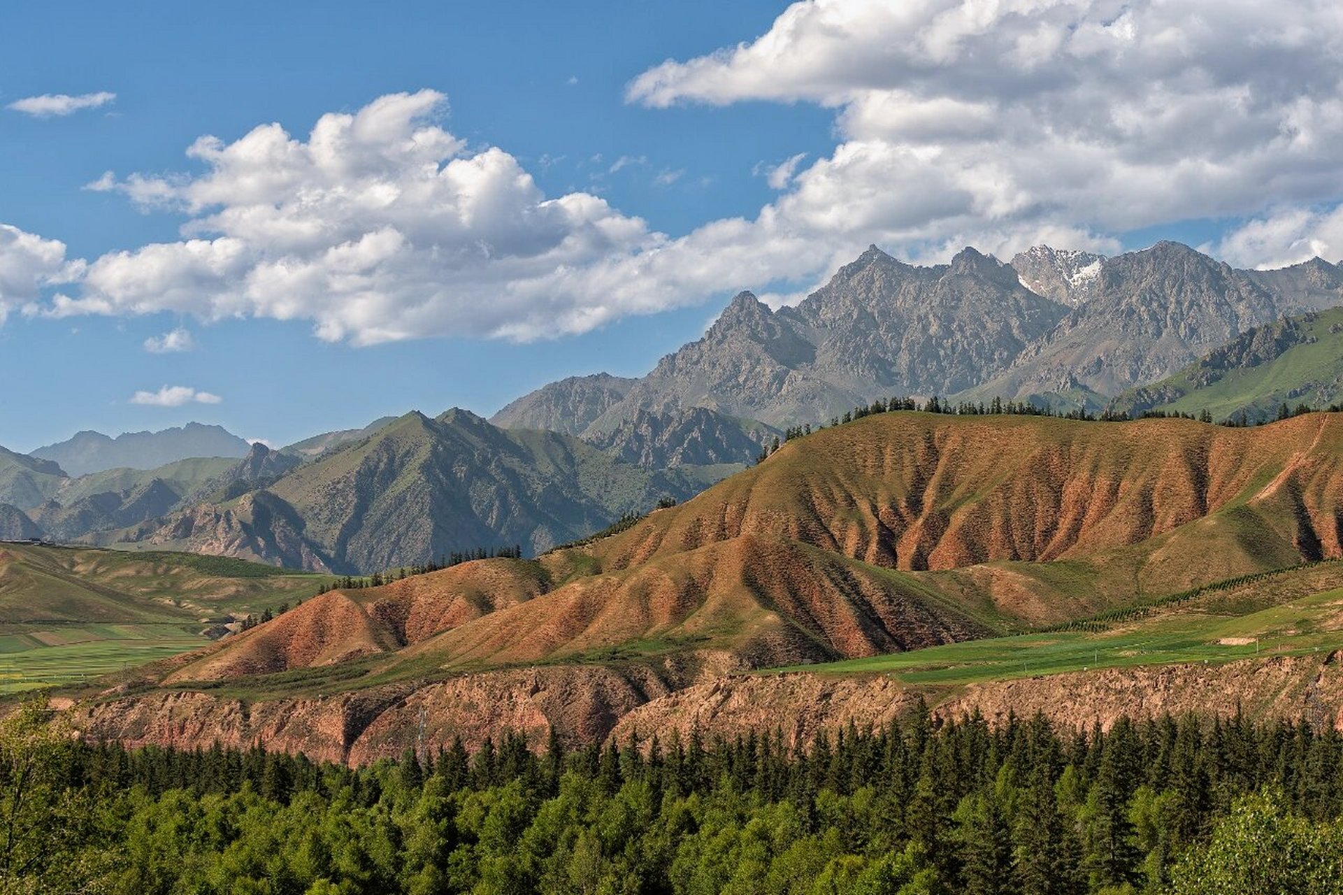 天境祁连三日游 p1-p6 卓尔山,p7-10 沿途风景,p11-15 山丹军马场