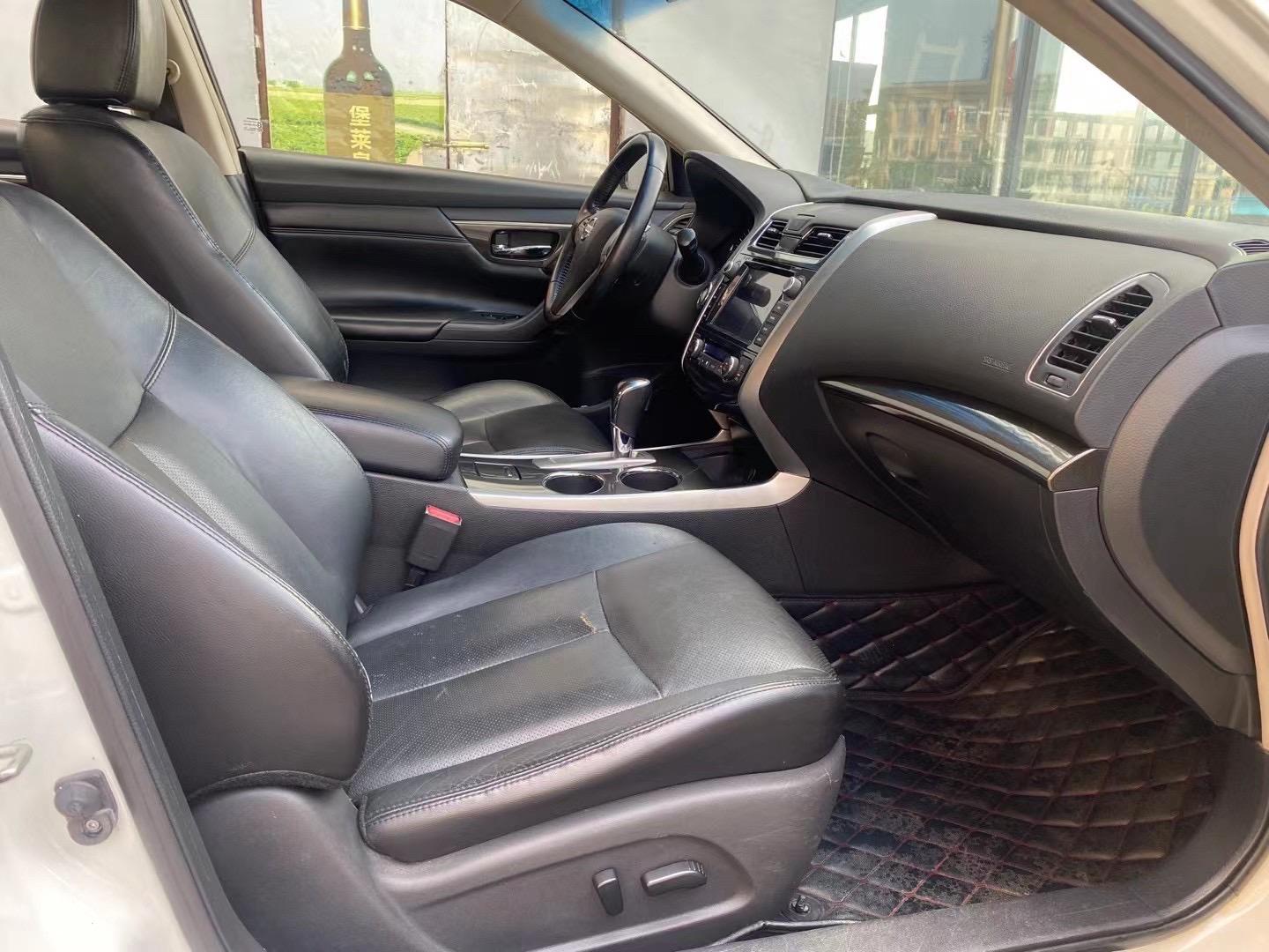 拿下便宜b级车]15年日产天籁2