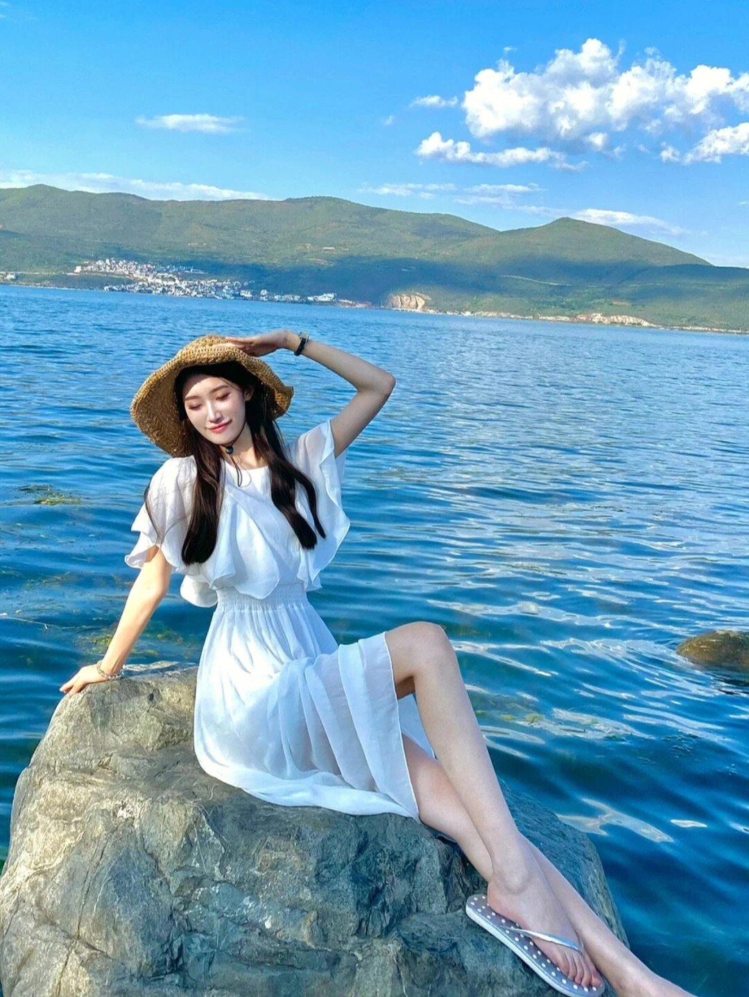 这么热的天配上一组照片很凉爽吧女生头像