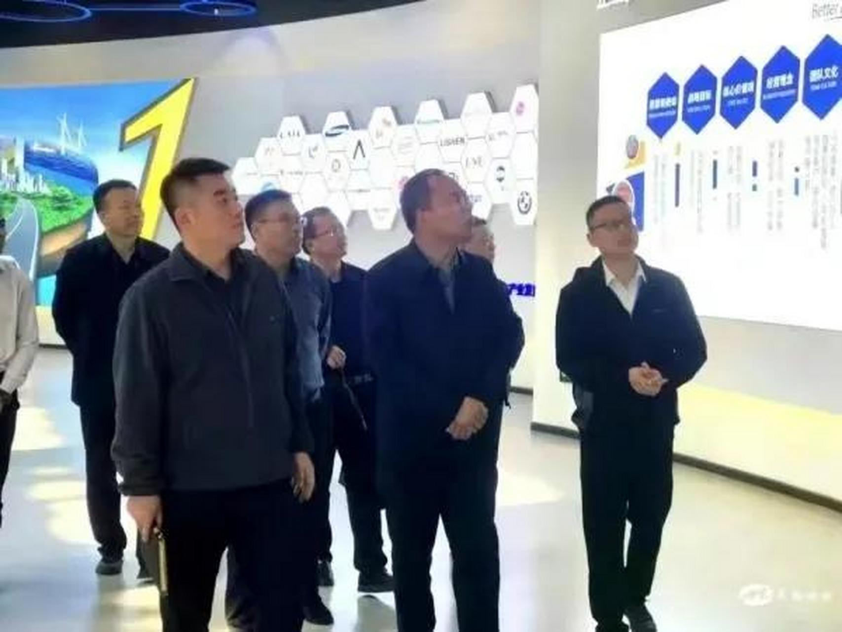 33岁民勤县长焦三牛,6天赴6省市招商,  这才是好干部啊!