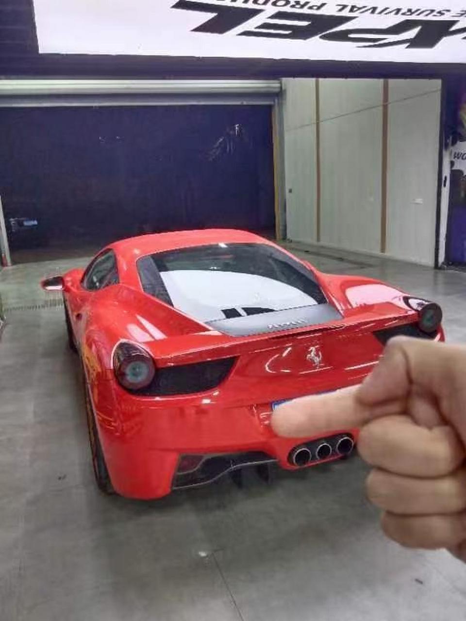 18法拉利45818年上牌  2万7公里 选配100多万(底盘升降 led方向盘 dmc
