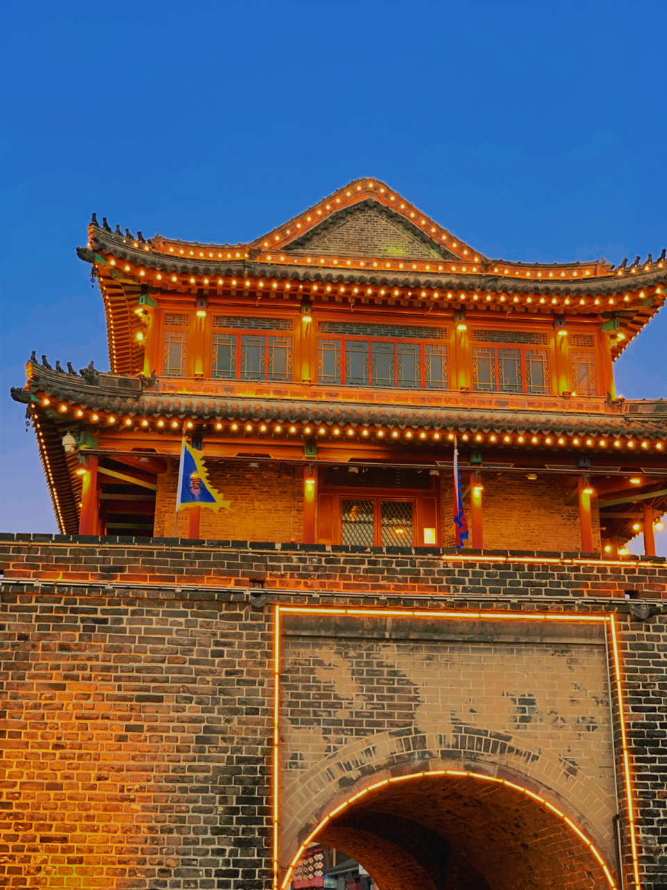 来到了兴城,总要去宁远明代古城看看夜景吧 93:兴城古城景区 99