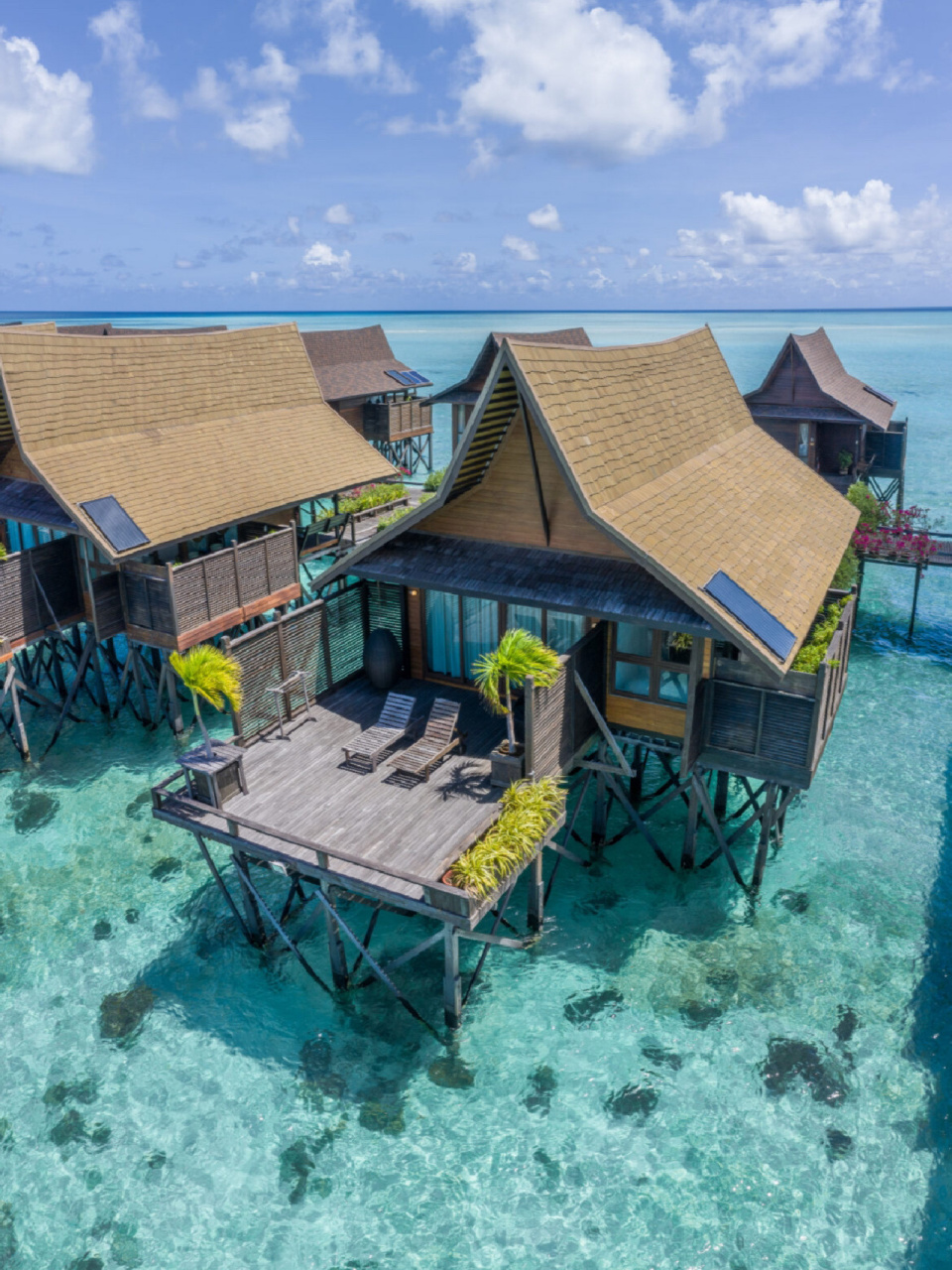 9890 人间仙境仙本那海上水上屋90卡帕莱岛 卡帕莱(kapalai),有