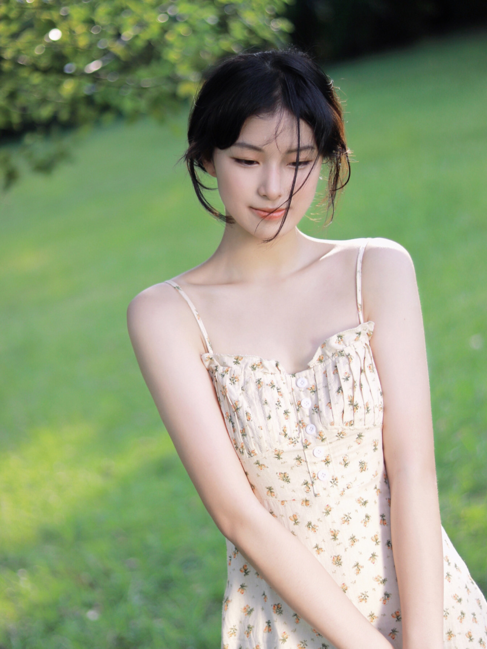 好喜欢花94配美少女0269♀15 模特妹妹才刚初中毕业真的好