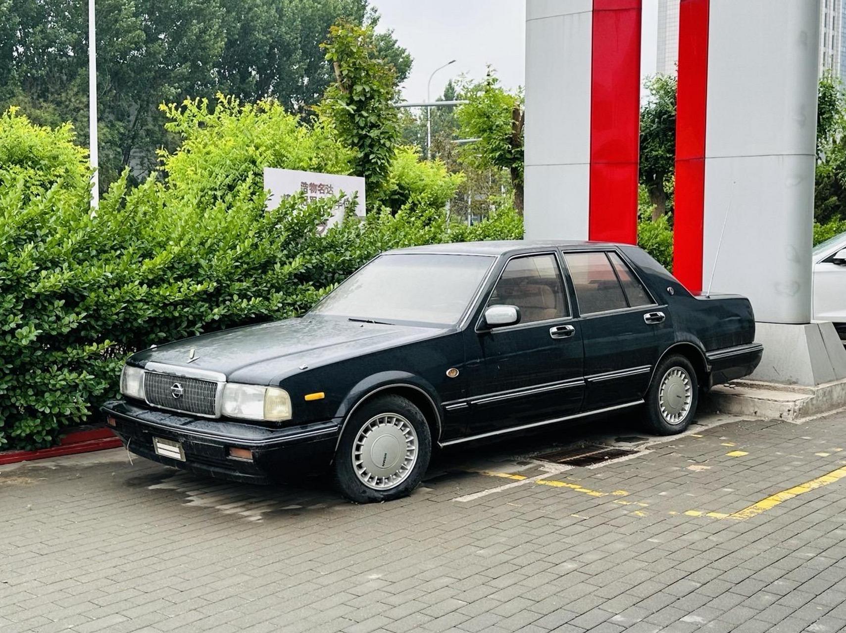 日产 公爵王 y31.3.0v6 发动机