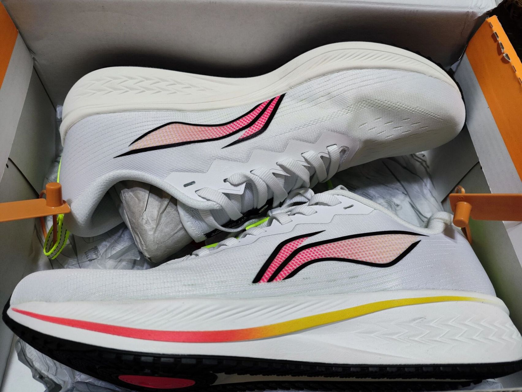 李宁赤兔6,脚感超好! 从来没穿过脚感这么好的鞋!