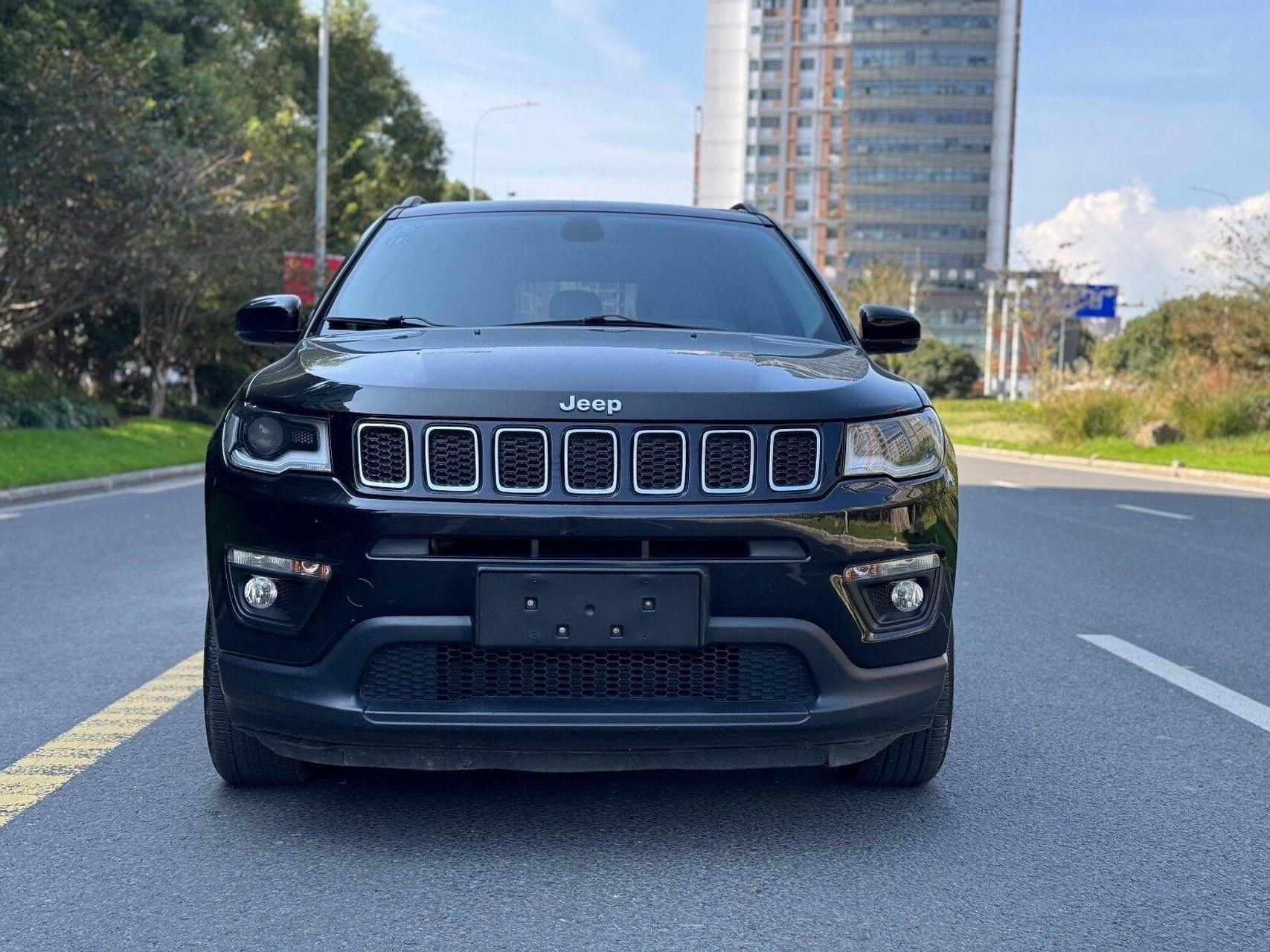 吉普指南者高配 售价:6.