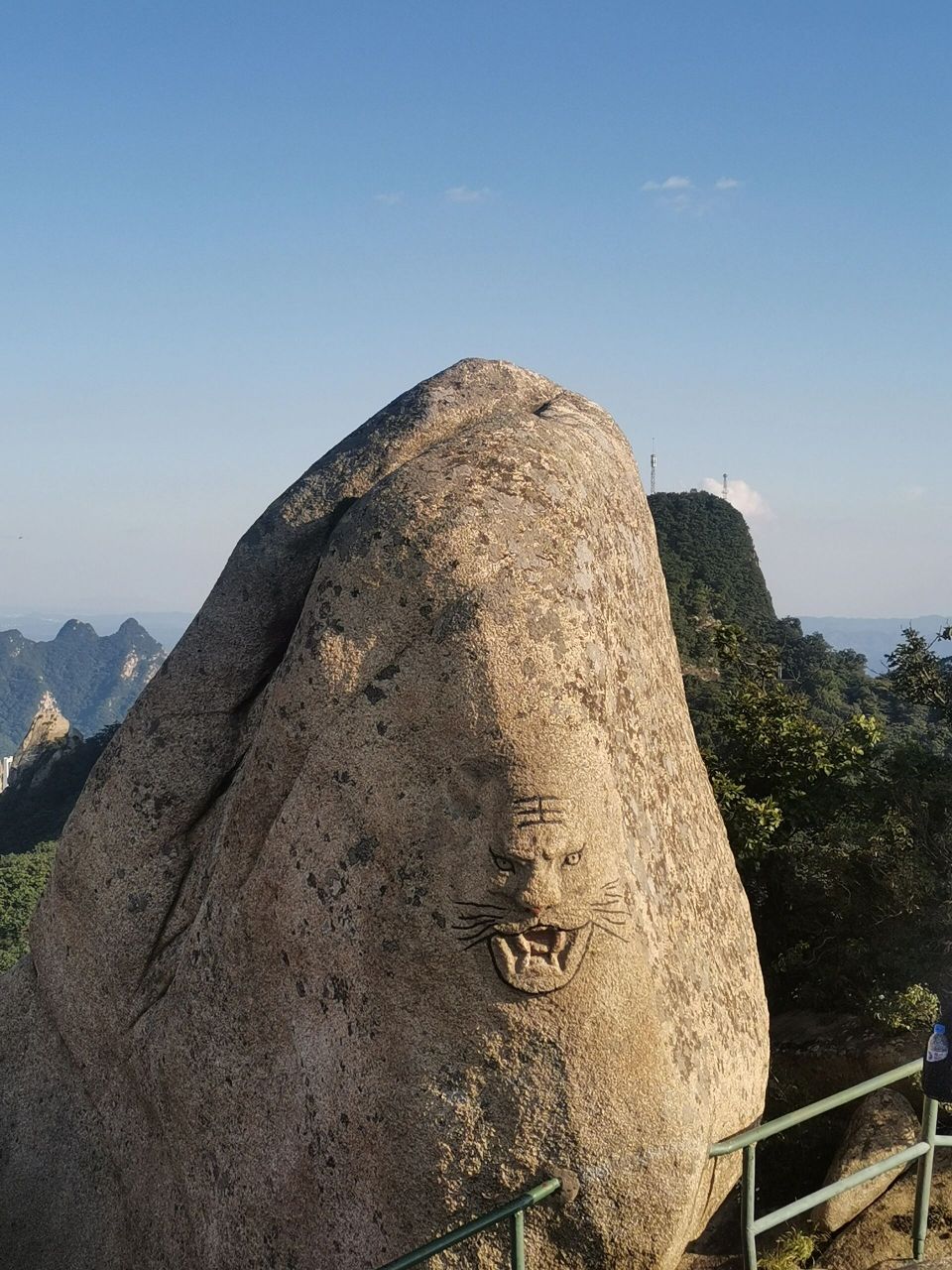 5 05凤城东站到凤凰山脚下打车15min左右9023～25 06售票处到