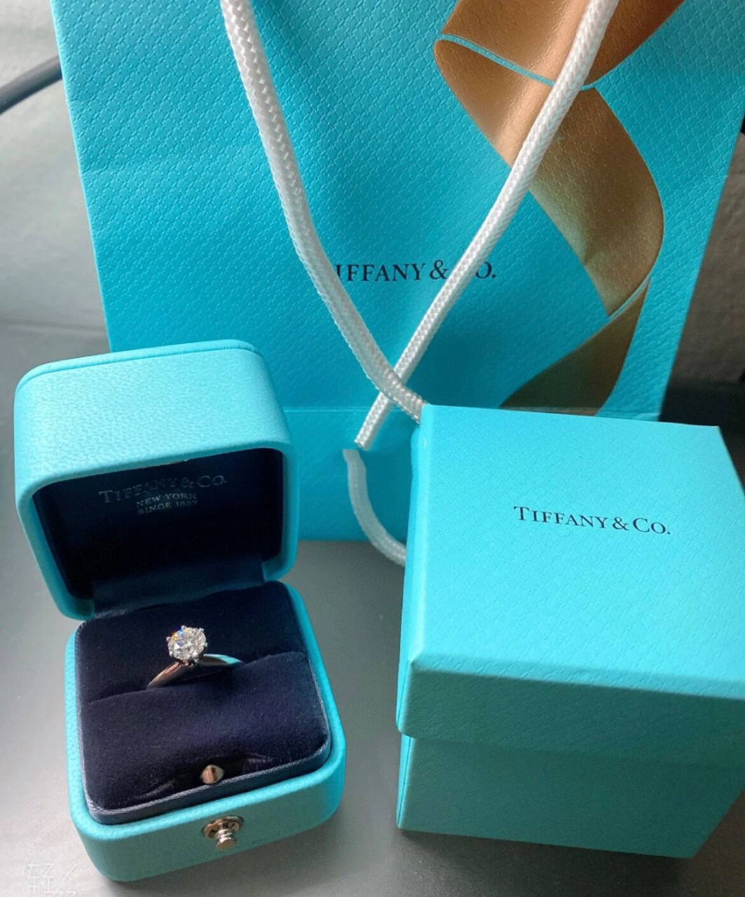 蒂芙尼·钻戒 主石一克拉96t家六爪,婚戒78151卡钻石 tiffany