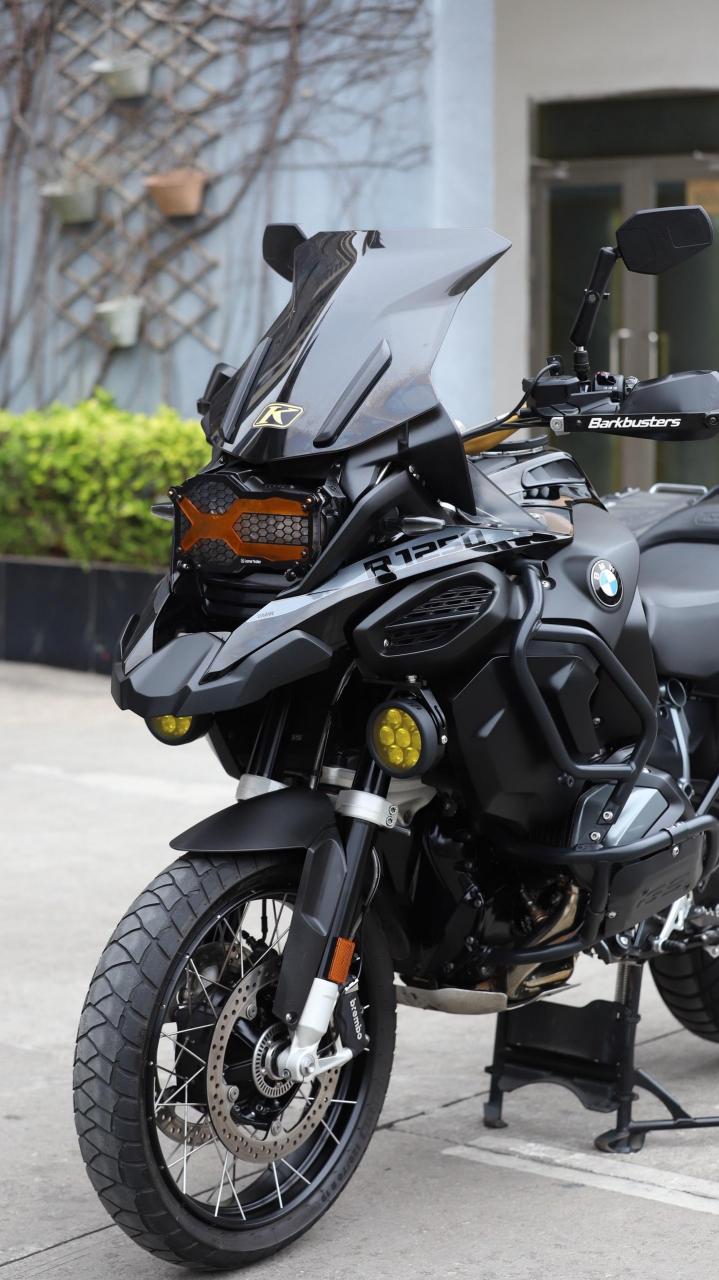 宝马1250gs adv探险版顶配三黑.车况成色很漂亮