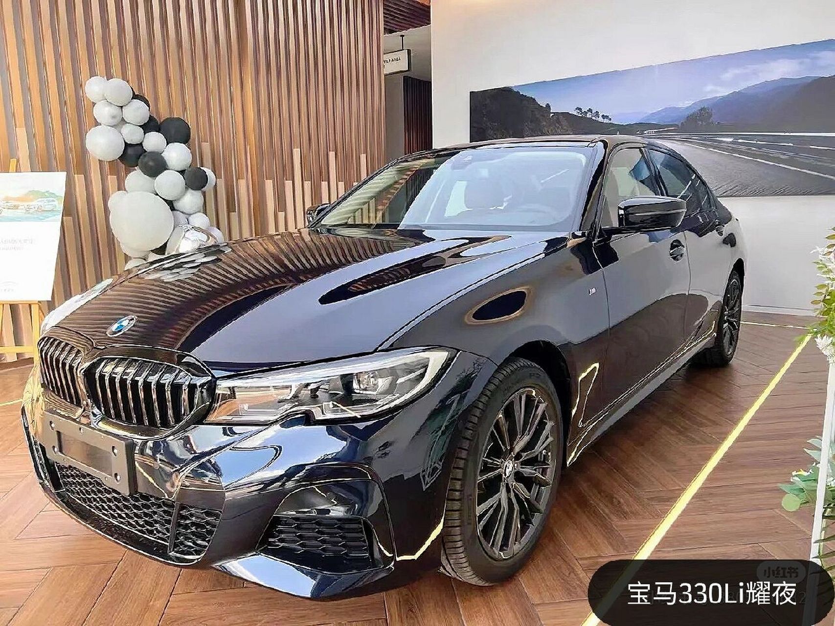 16落地价90| bmw 330li耀夜最新成交价 问:宝马325li和330li差别大