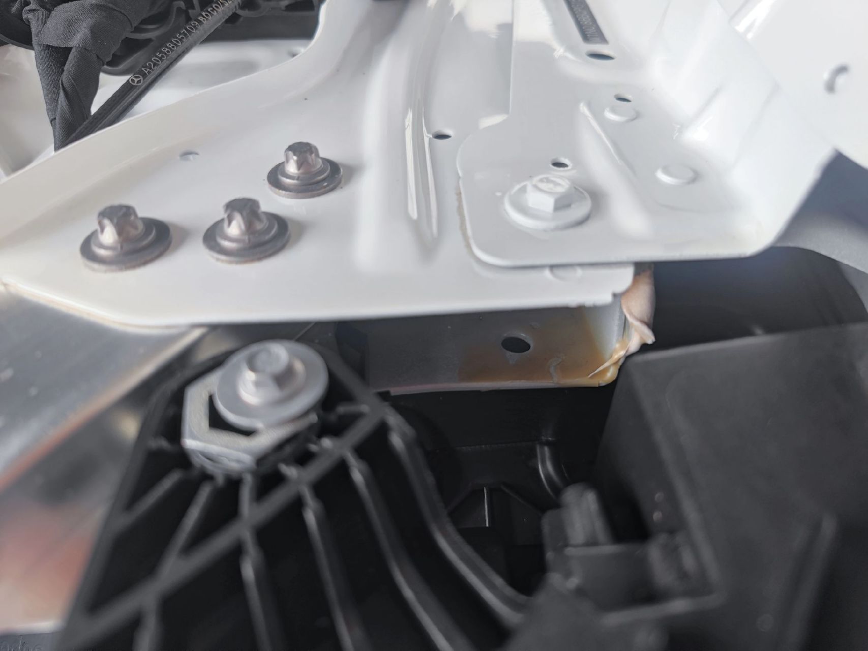 汽车知识分享之空腔注蜡.