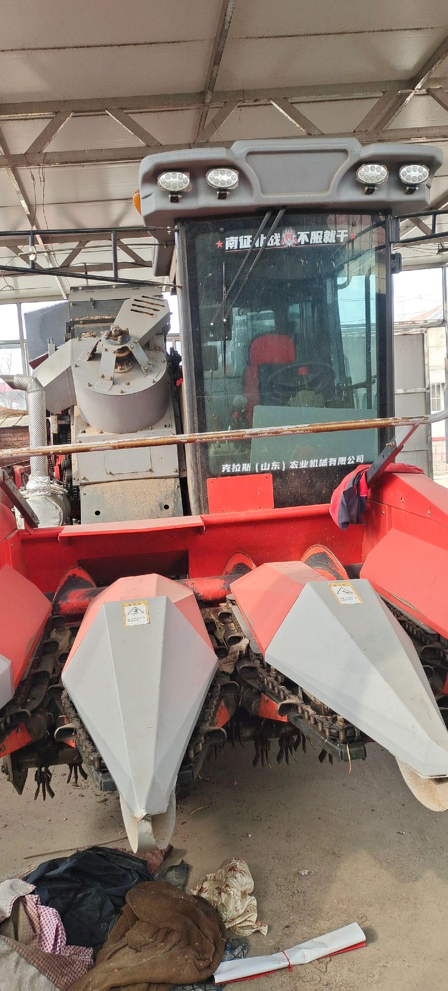 转让23年8月金达威三行玉米收割机一台玉柴150马力可四驱两驱变换工作